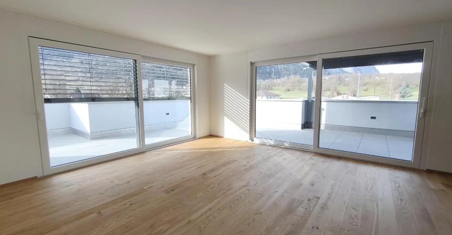 Wohnung mit Terrasse 3.5 Zimmer - Foto 1 von 12