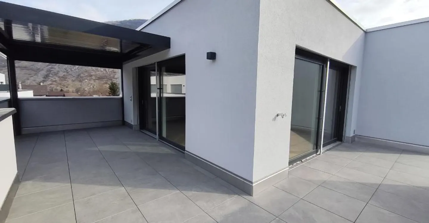 Wohnung mit Terrasse 3.5 Zimmer - Foto 3 von 12