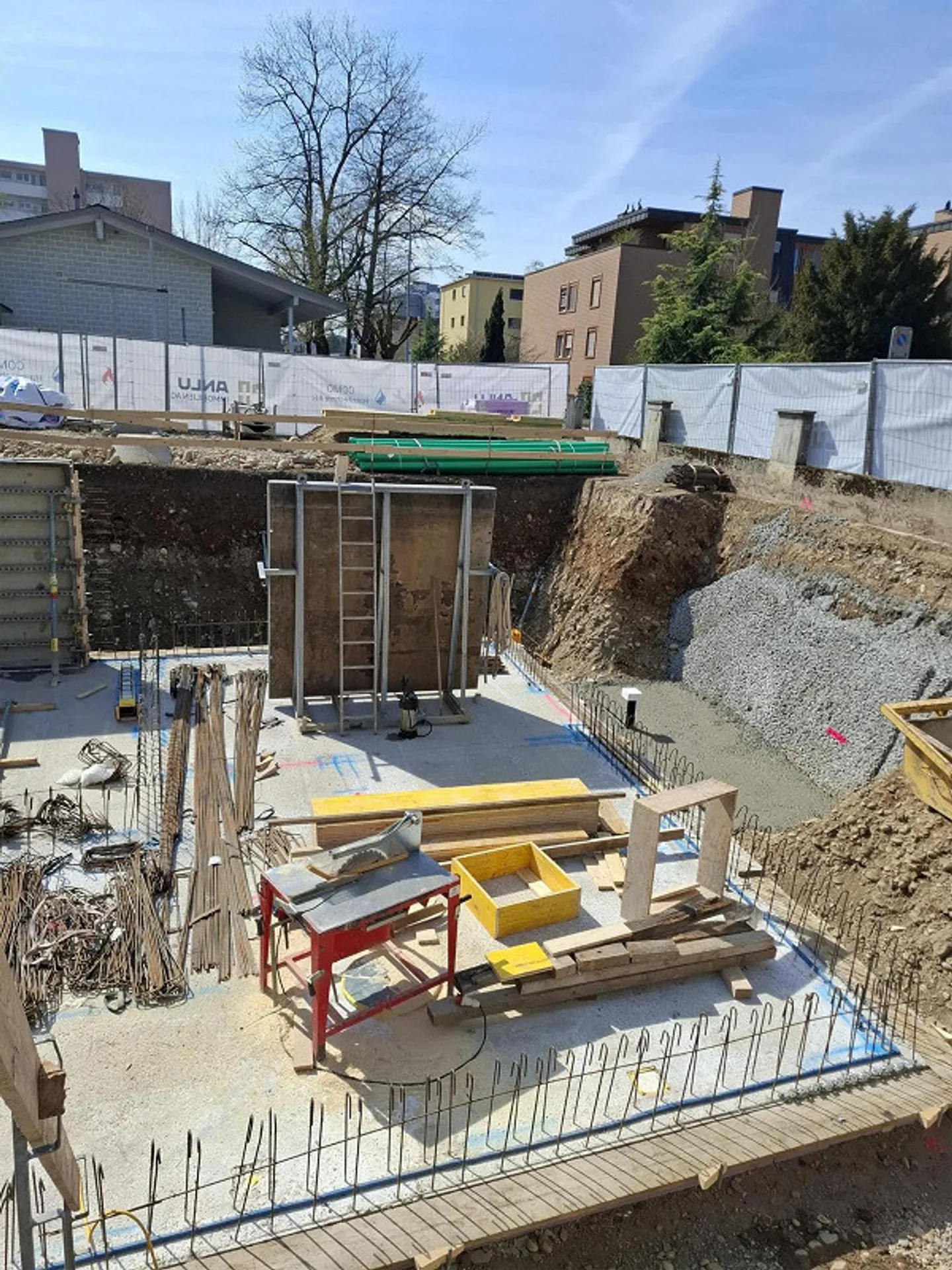 Modernes Doppelhaus in Oberentfelden - Foto 1 von 7