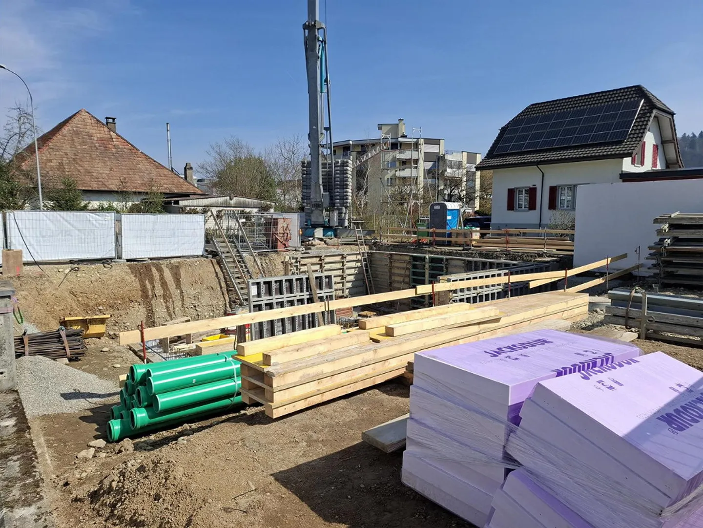 Modernes Doppelhaus in Oberentfelden - Foto 2 von 7