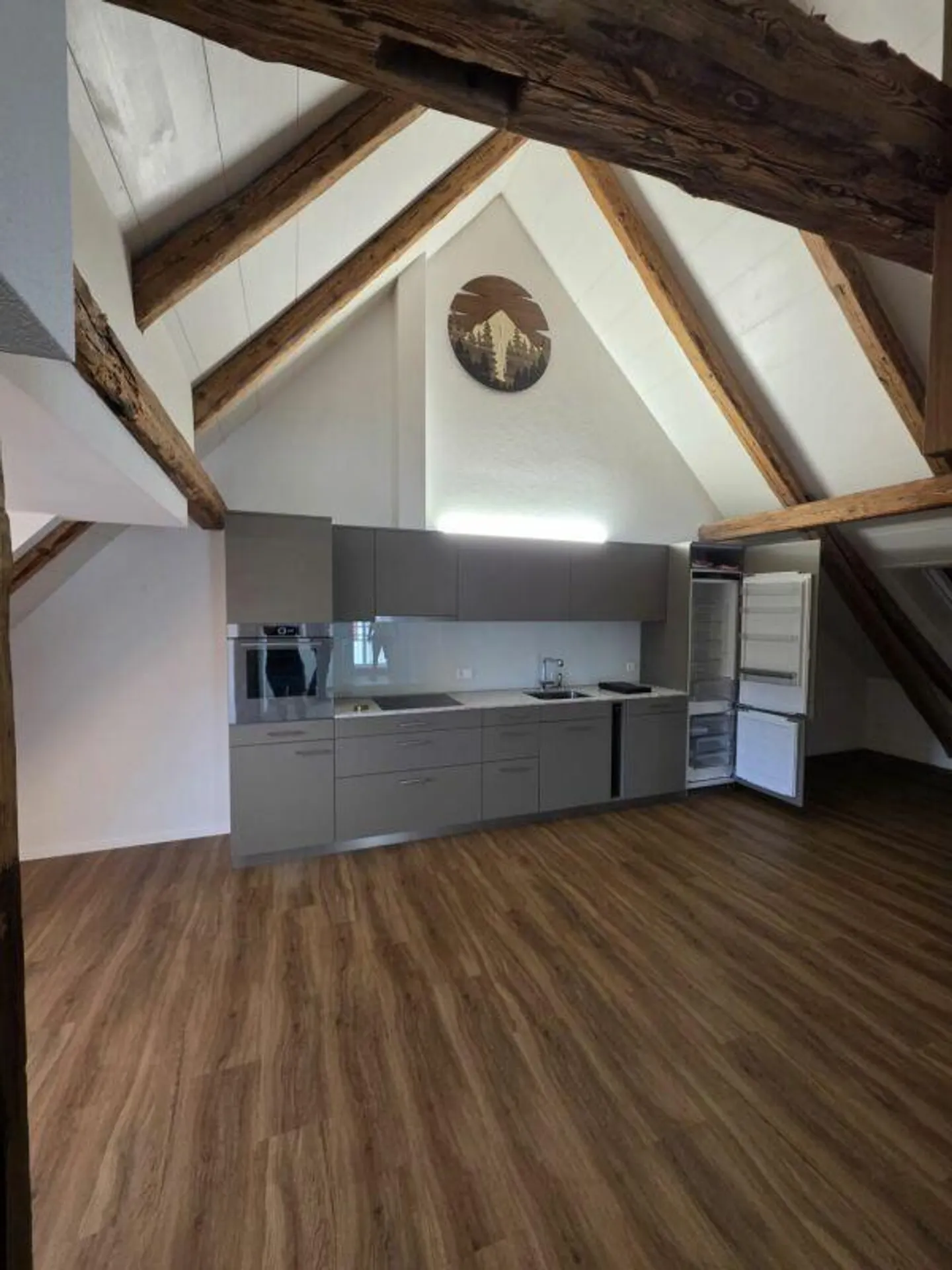 For rent in the center of 8555 Müllheim Dorf; 2.5 room apartment! - Photo 2 of 11