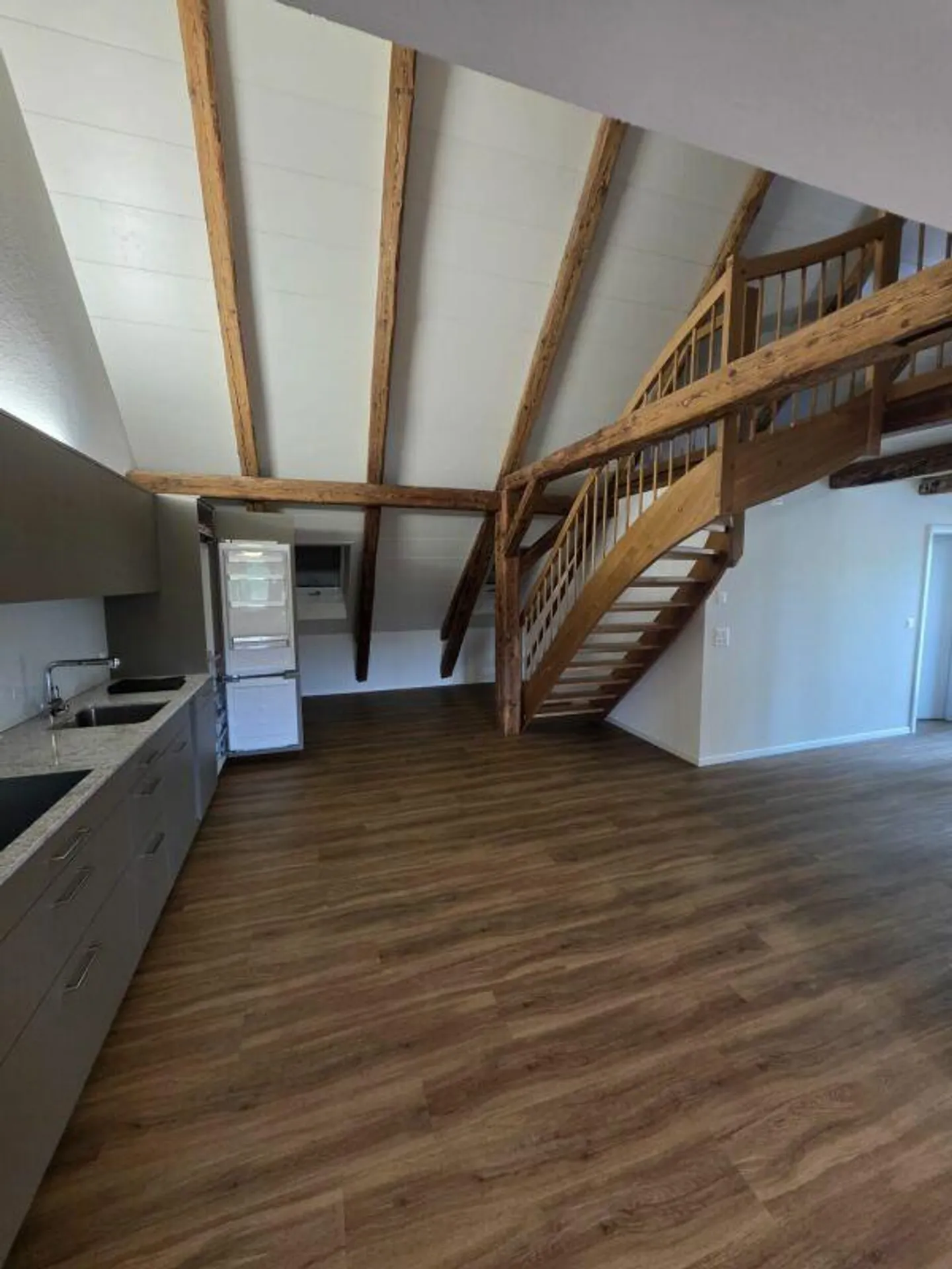 For rent in the center of 8555 Müllheim Dorf; 2.5 room apartment! - Photo 4 of 11
