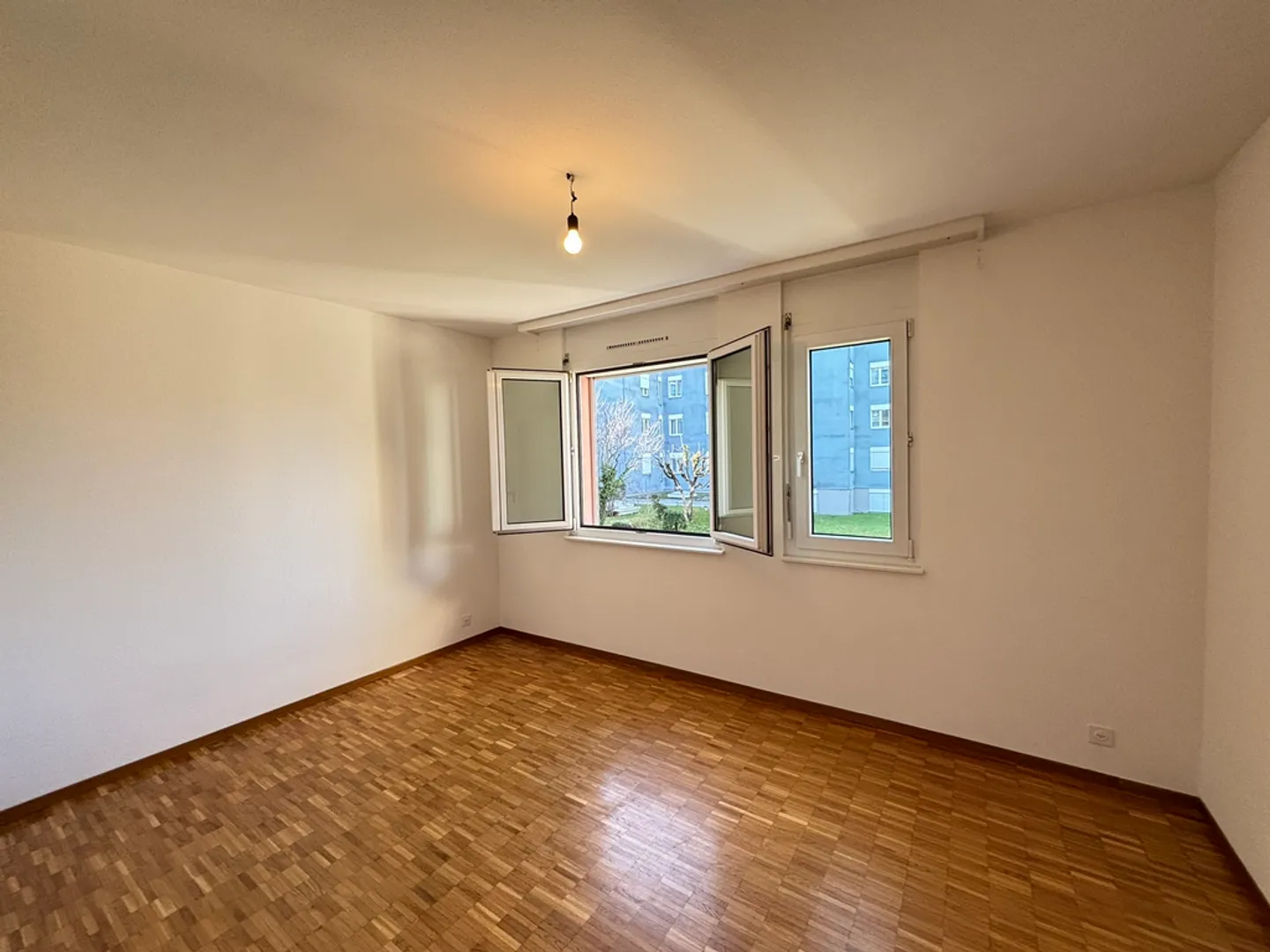 Charmante 2,5-Zimmer Wohnung - Foto 3 von 7