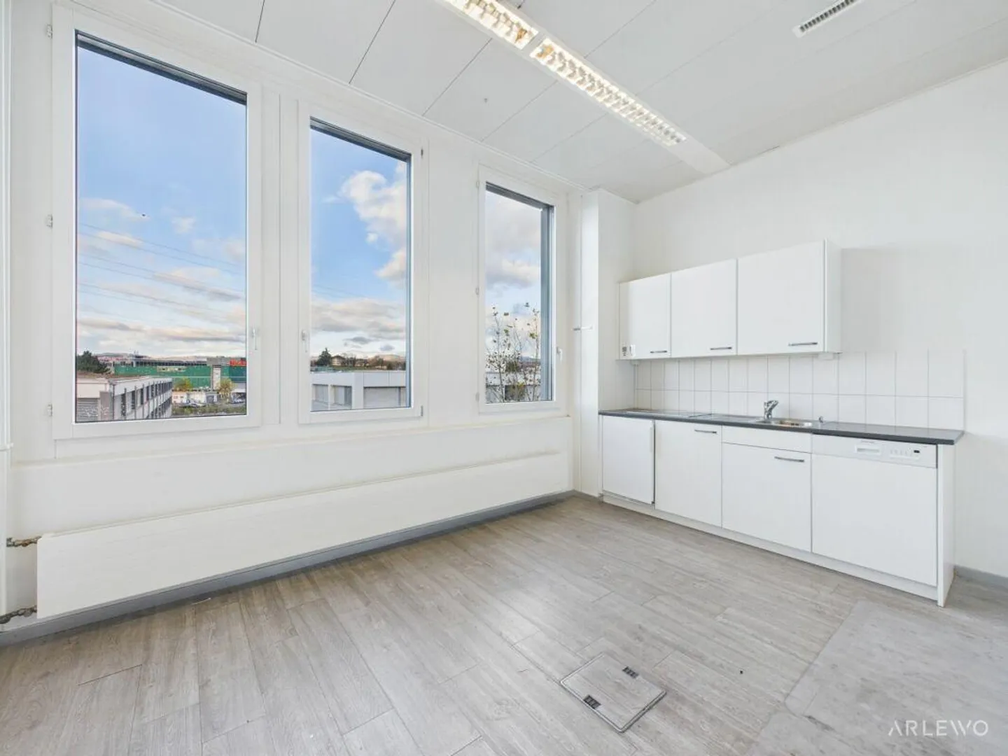 Office and Commercial Space? You can have both on one floor! - Photo 16 of 19