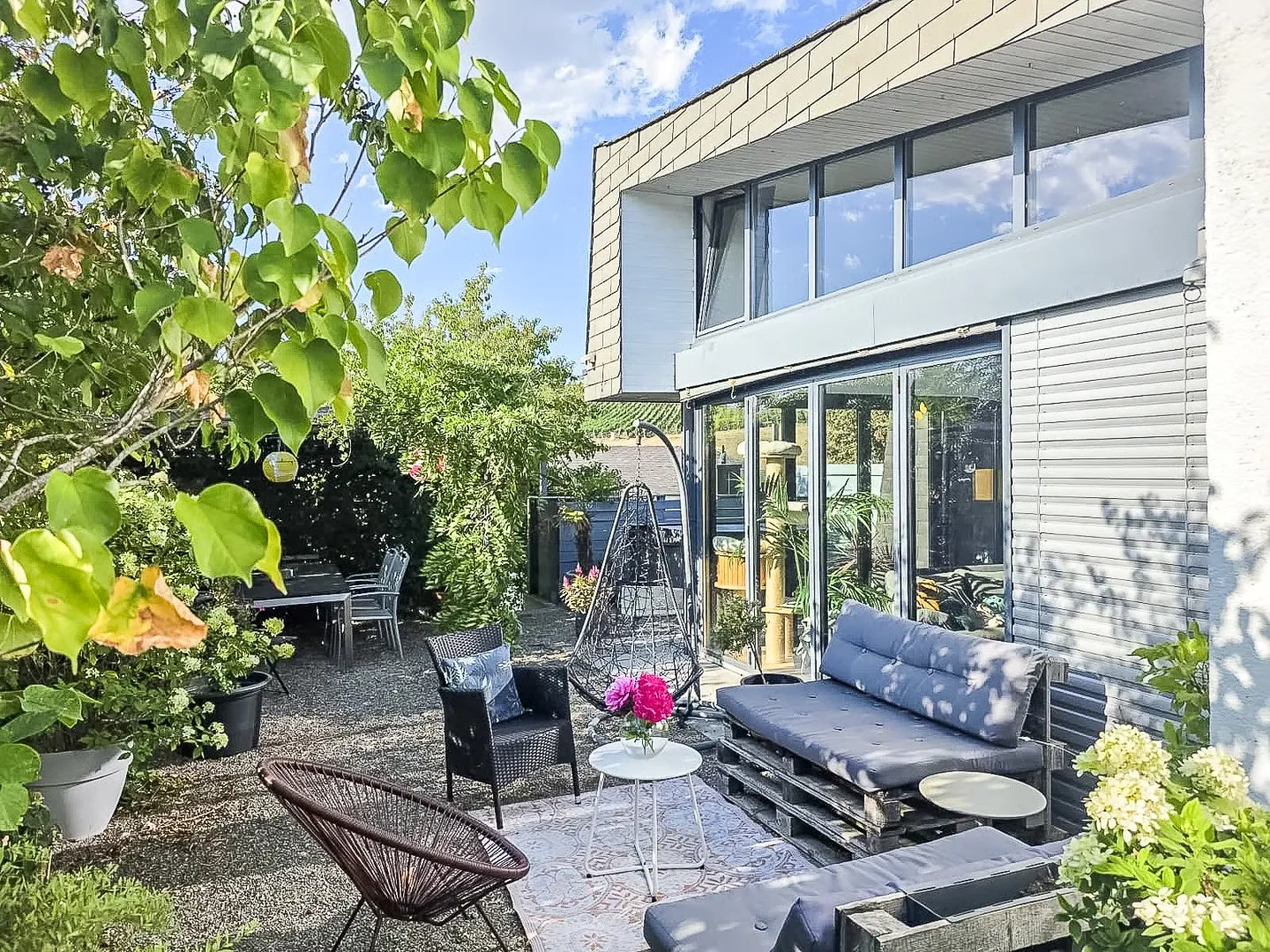 EFH mit separatem Eingang im Gartengeschoss (ideal für Praxis, Büro etc.) und Hobbyraum - Foto 8 von 15