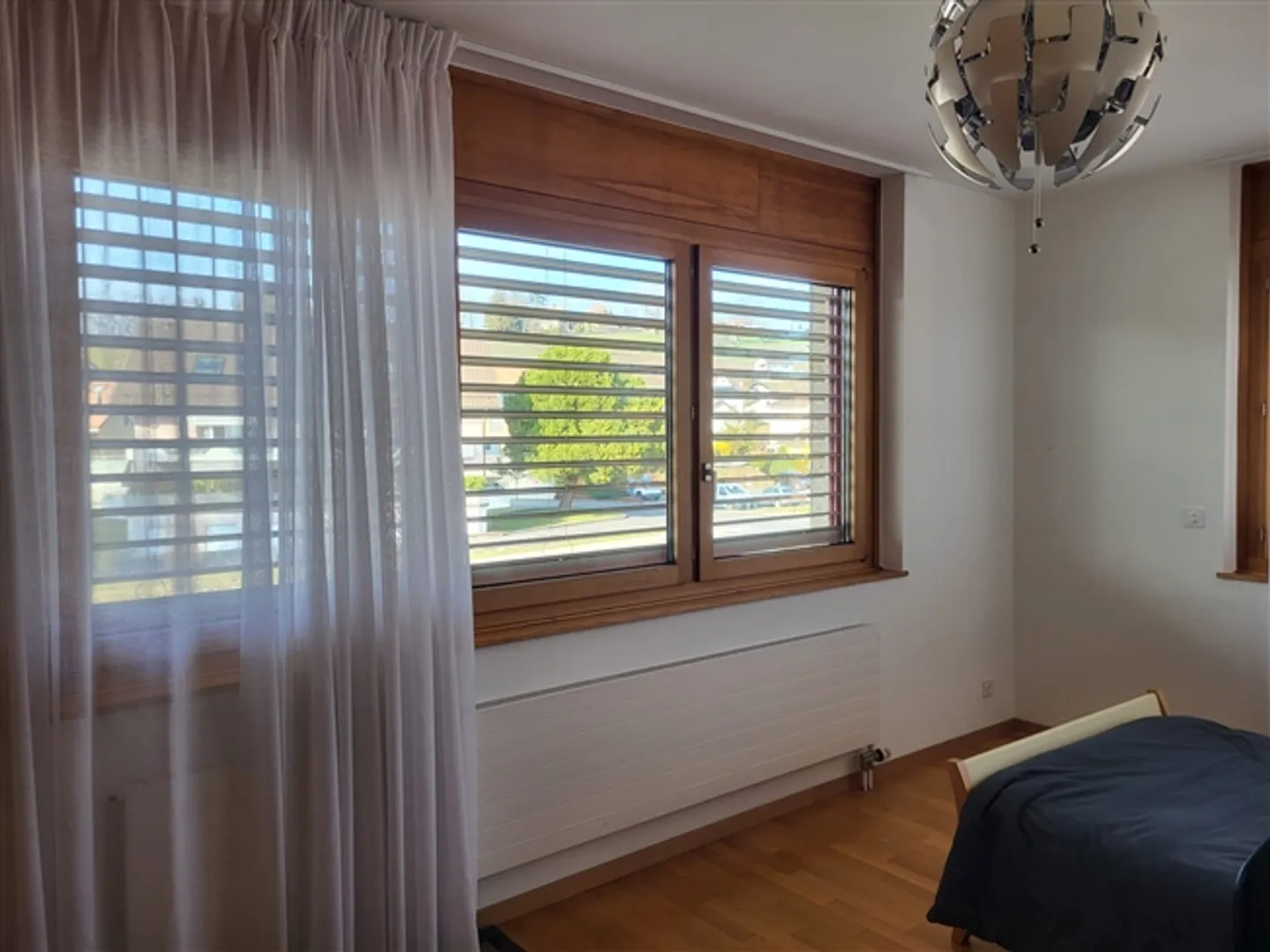 Chambre meublée n° 3, Lonay - Photo 1 sur 4