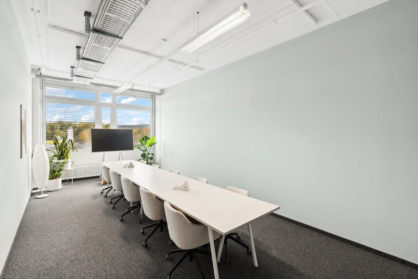 Attractive office and commercial spaces in the best location of Regensdorf - Photo 6 of 10