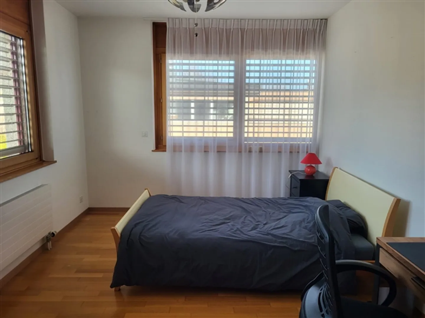 Chambre meublée n° 3, Lonay - Photo 3 sur 4