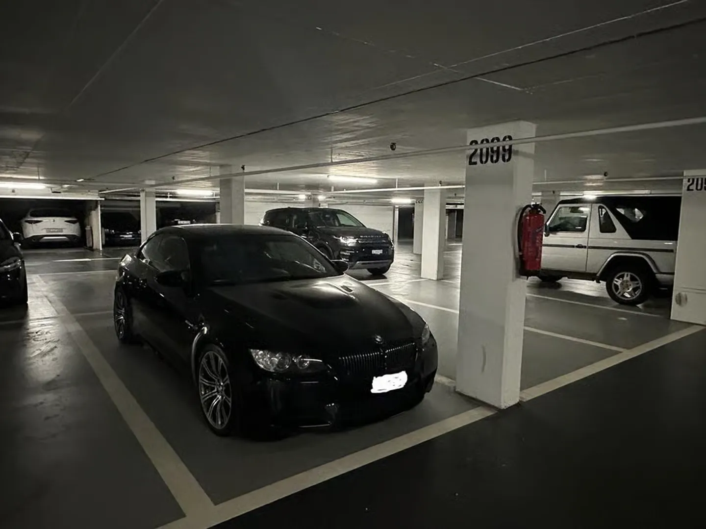 Indoor parking space for rent at Plateau de Frontenex in Cologny - Photo 2 of 2