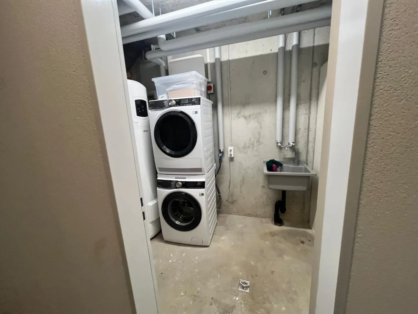 Maison individuelle semi-détachée neuve (F1) avec 2 salles de bain, 2 places de parking, jardin et coin salon - Photo 30 sur 41