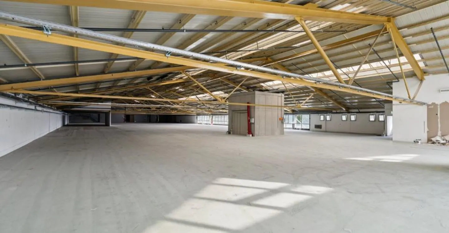 2200 m² Lager zu vermieten - Onnens - Foto 3 von 11
