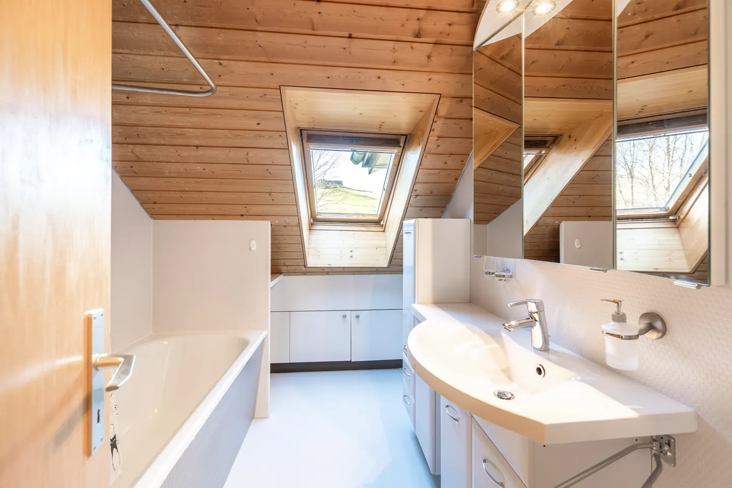 Charmantes Familienhaus in Herisau - Foto 11 von 12