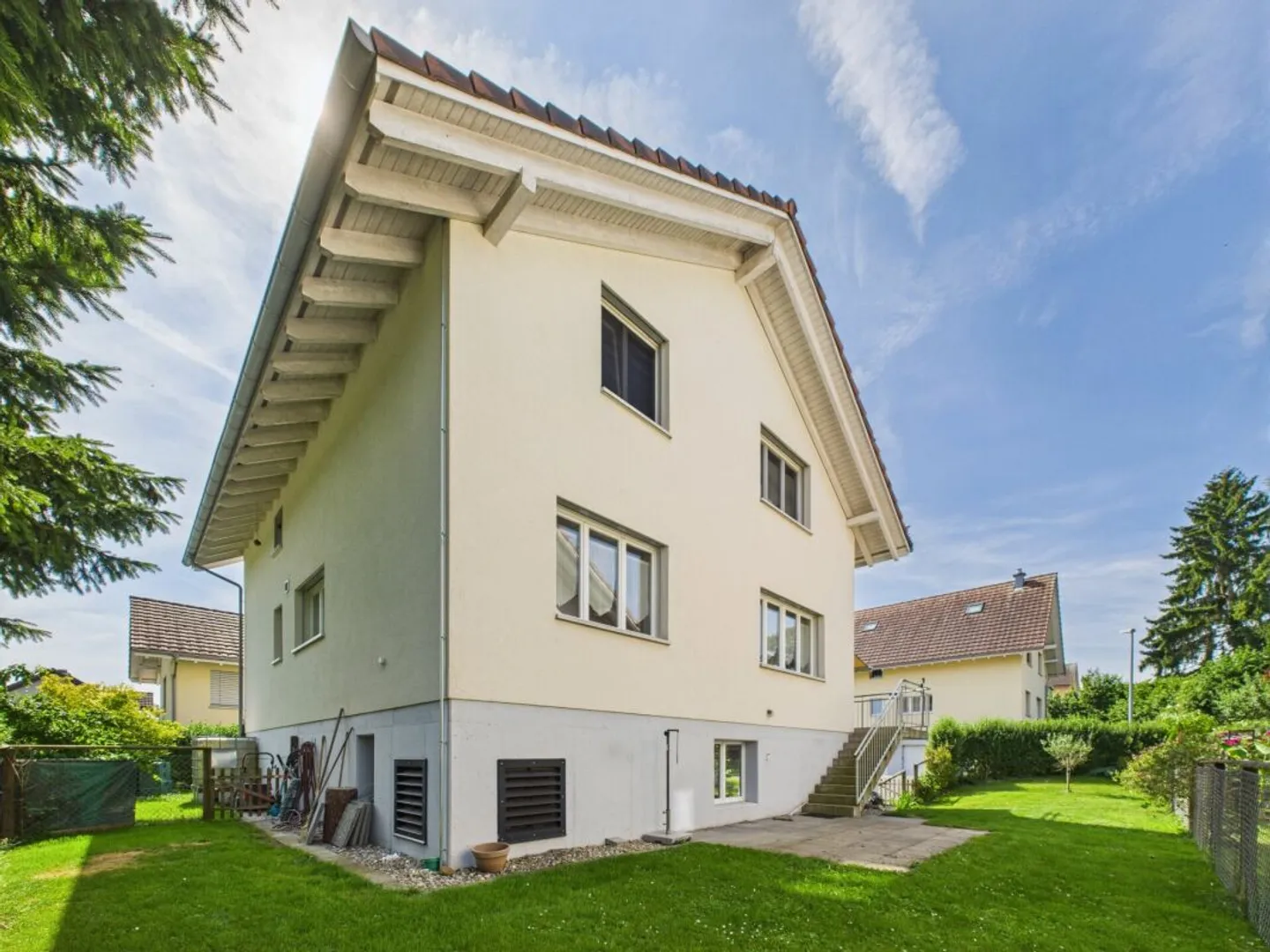 Einfamilienhaus kaufen - Foto 2 von 8