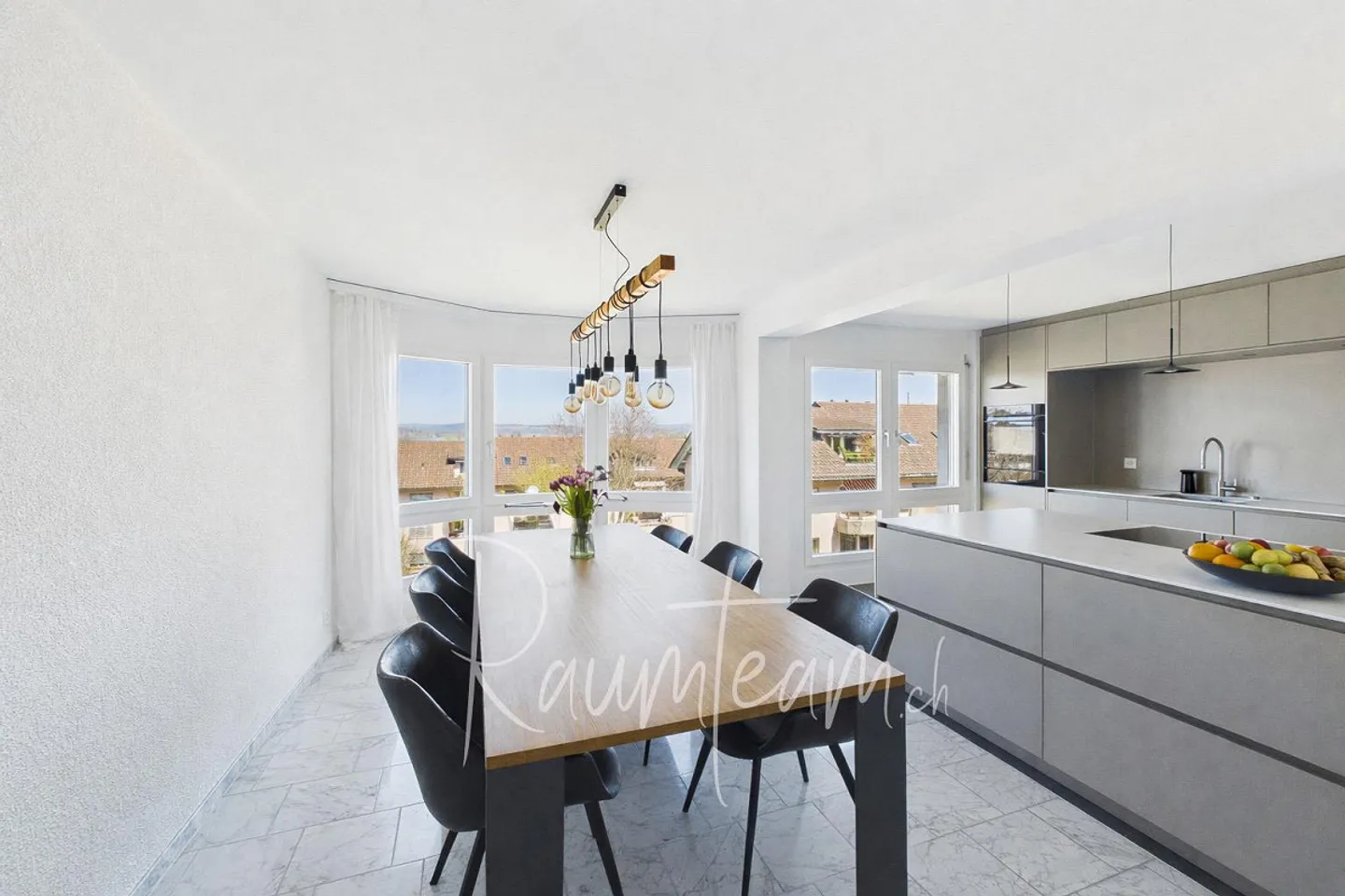 Helle renovierte Seesichtwohnung - Foto 1 von 14