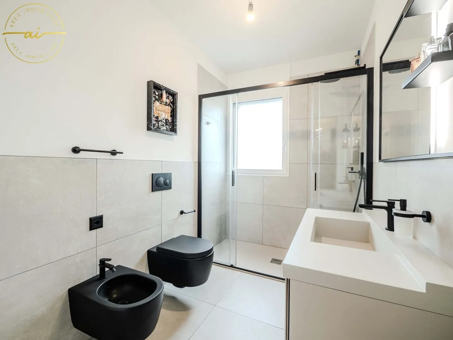 PENTHOUSE DE 3,5 PIÈCES DE HAUT STANDING À VACALLO - Photo 13 sur 13