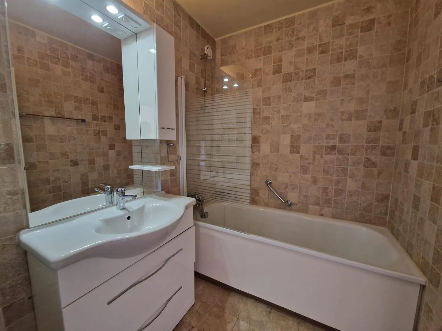 Appartamento 3 locali - Foto 6 di 7