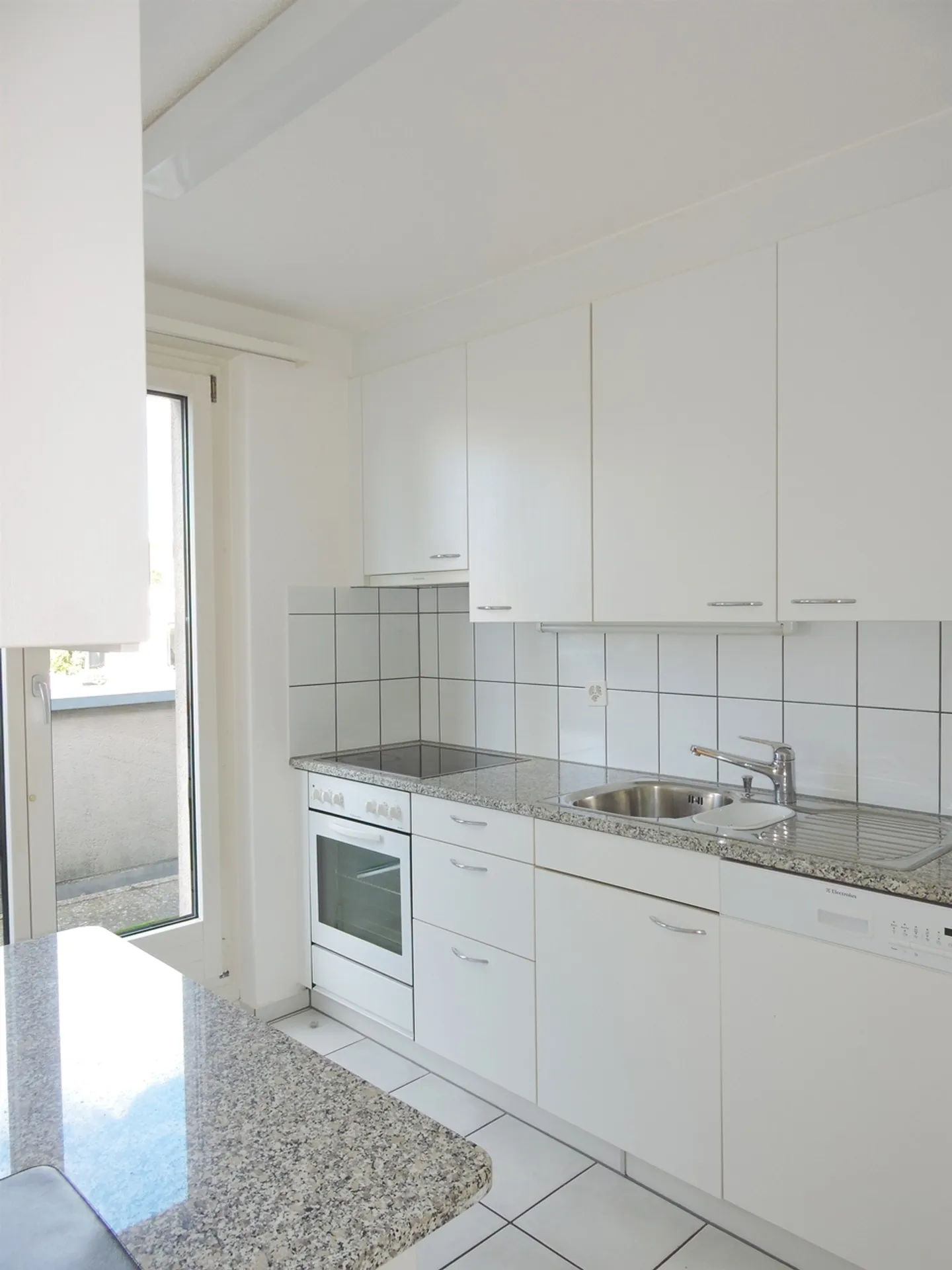Appartamento Attico Luminoso - Foto 2 di 10