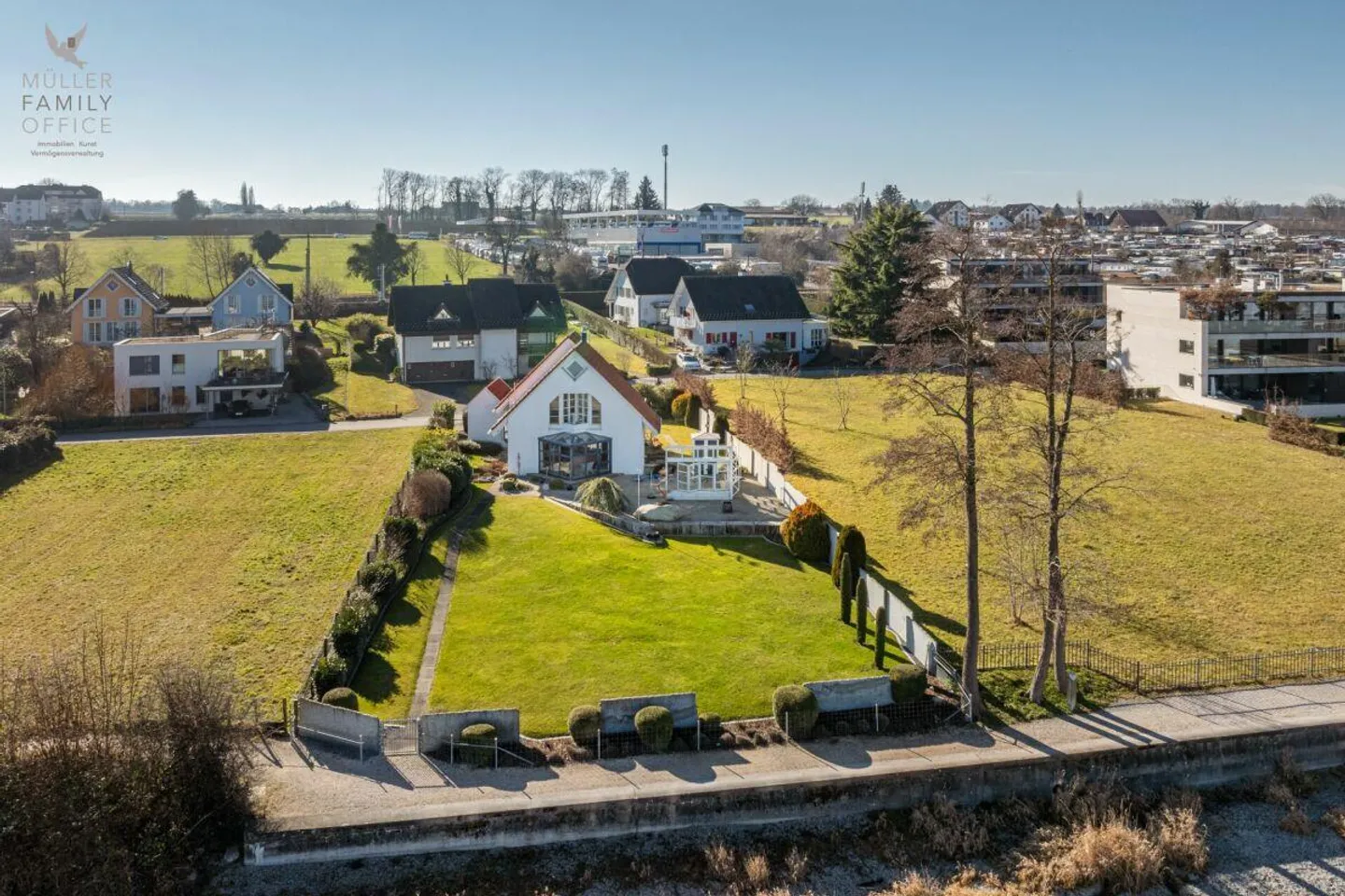 Vivre au bord du lac - Vivre là où les autres passent leurs vacances - Photo 6 sur 13