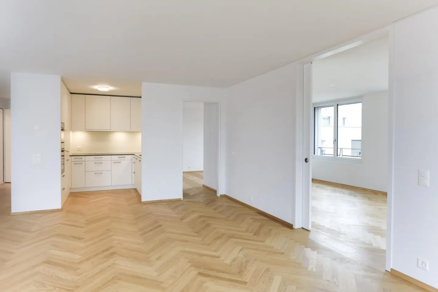 Vivere modernamente nel cuore di Emmenbrücke - Foto 4 di 7