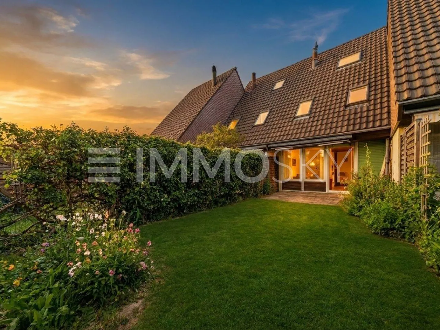 A House, Many Possibilities – Your New Home in Mühleberg - Photo 1 of 5