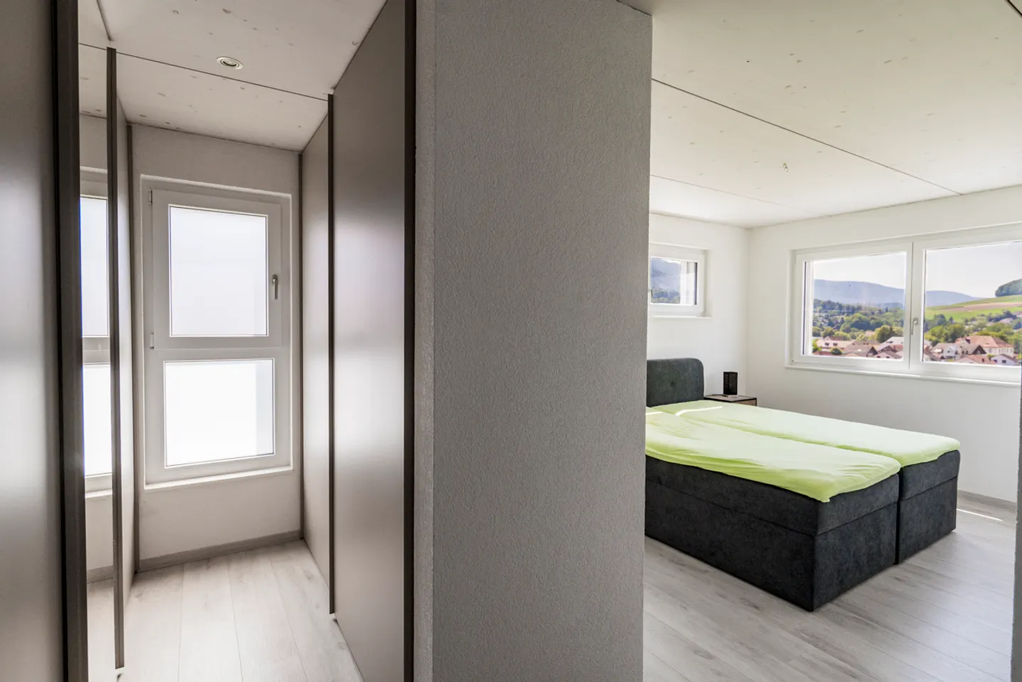 Stunning Family Villa with Views - Photo 10 of 15