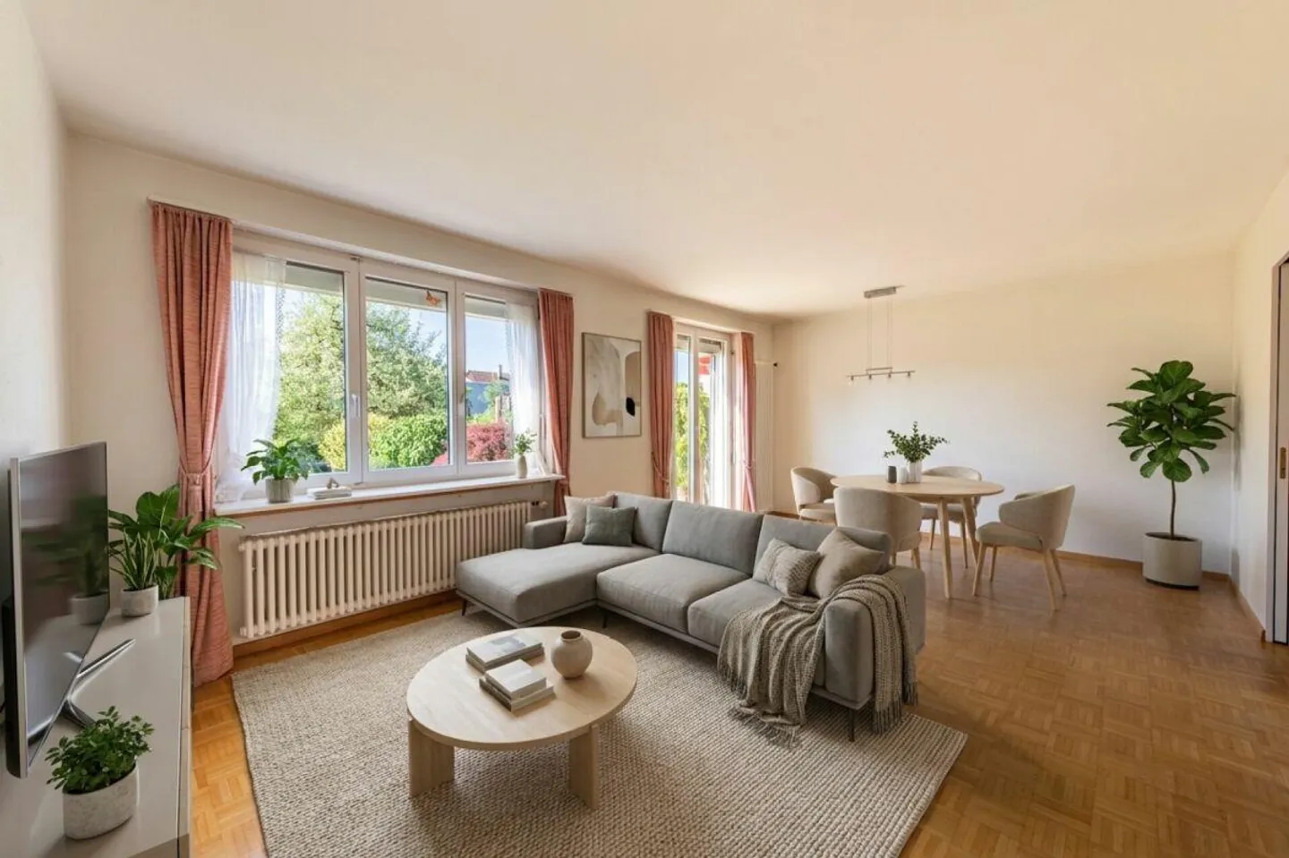 Sunny Living Experience - Semi-Detached House with Conservatory and Surroundings - Photo 2 of 18