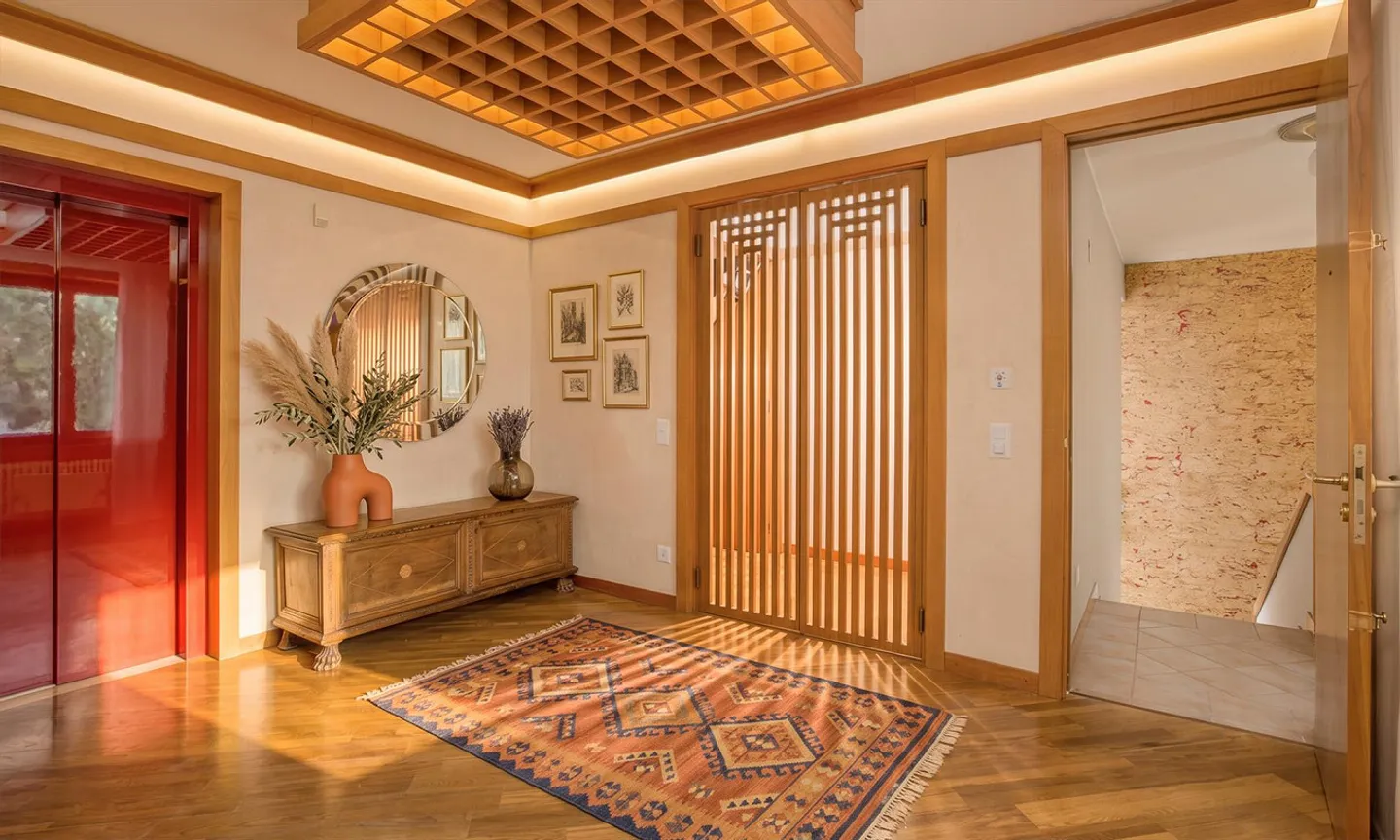 VILLA PRESTIGIEUSE DE 9,5 PIÈCES AVEC GRAND TERRAIN À VACALLO - Photo 5 sur 13