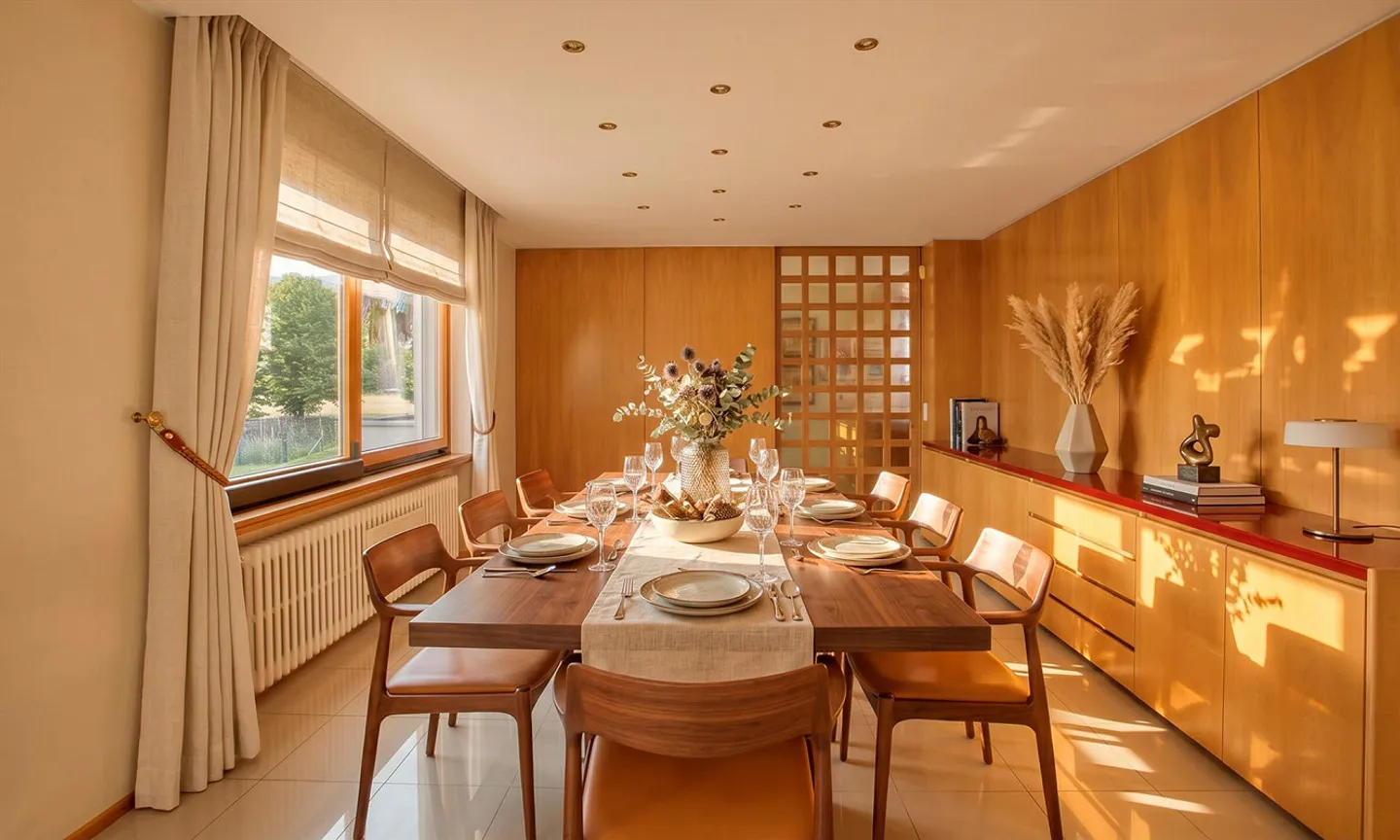 VILLA PRESTIGIEUSE DE 9,5 PIÈCES AVEC GRAND TERRAIN À VACALLO - Photo 3 sur 13