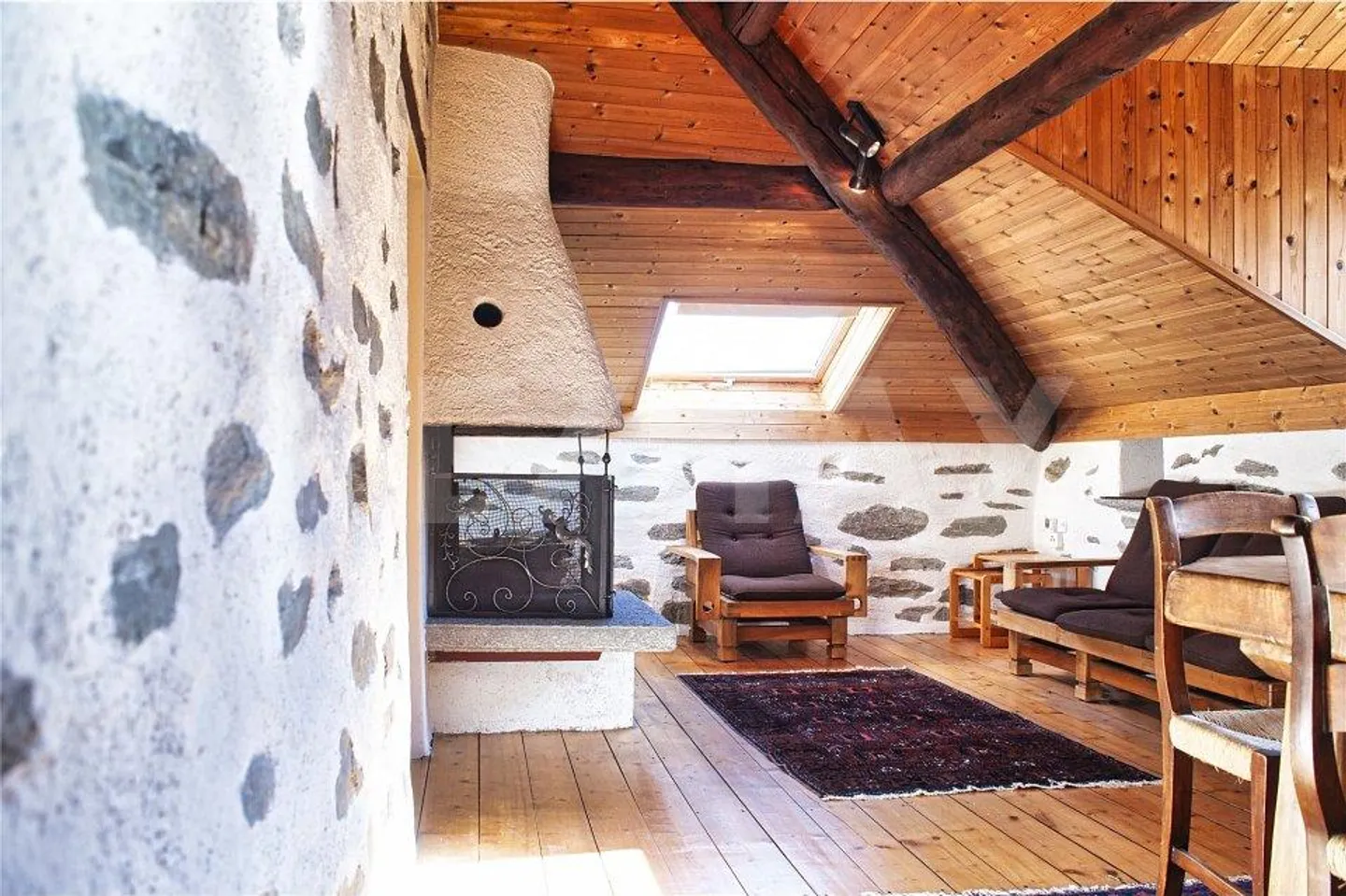 Maison avec trois appartements - Photo 5 sur 13