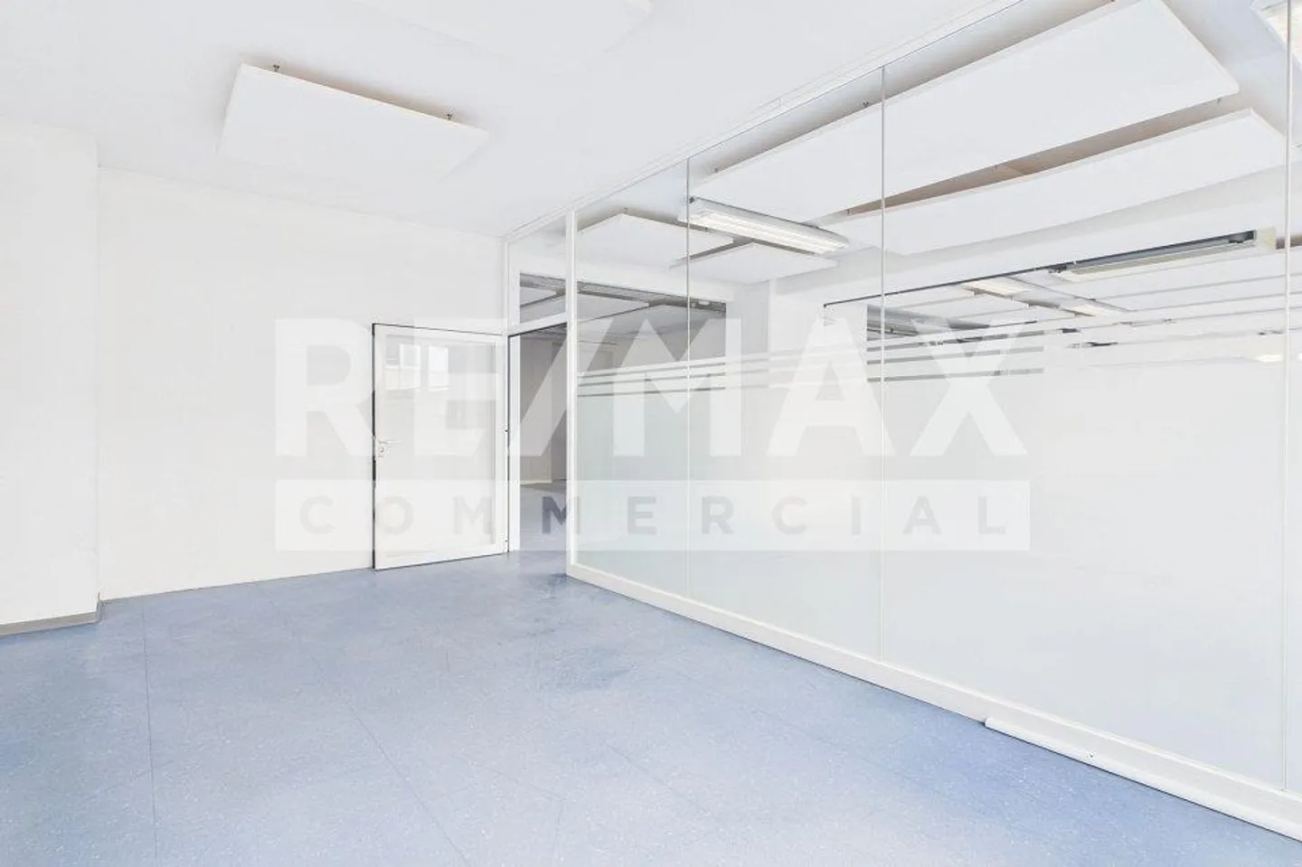 Attractive commercial space with many usage options! Office, La... - Photo 13 of 13