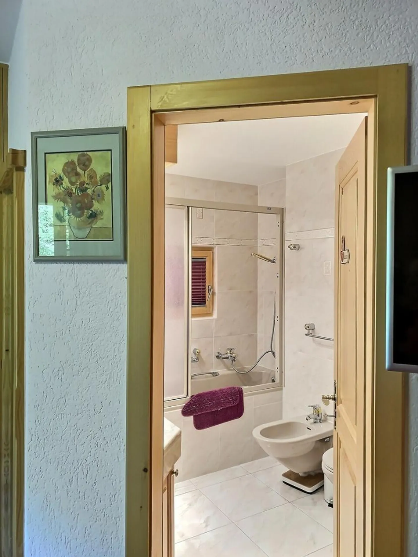 Charmante 3,5-Zimmer-Wohnung mit angenehmer Terrasse und Garten - Foto 10 von 11