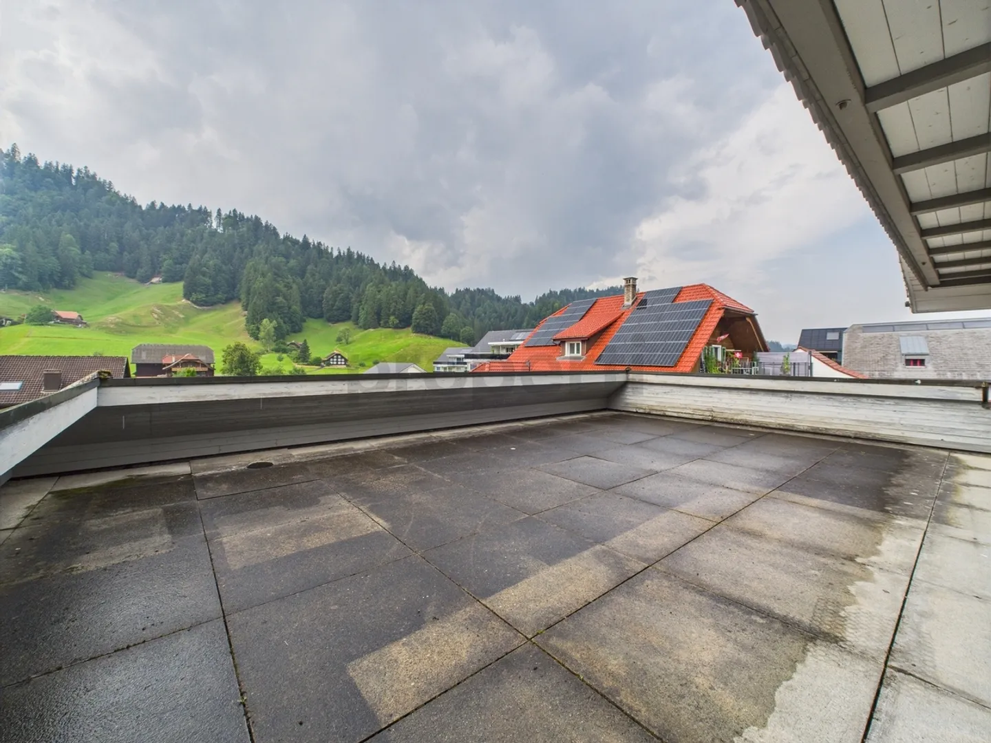 Ampio appartamento di 6,5 stanze con terrazza a Escholzmatt Marbach - Foto 7 di 8