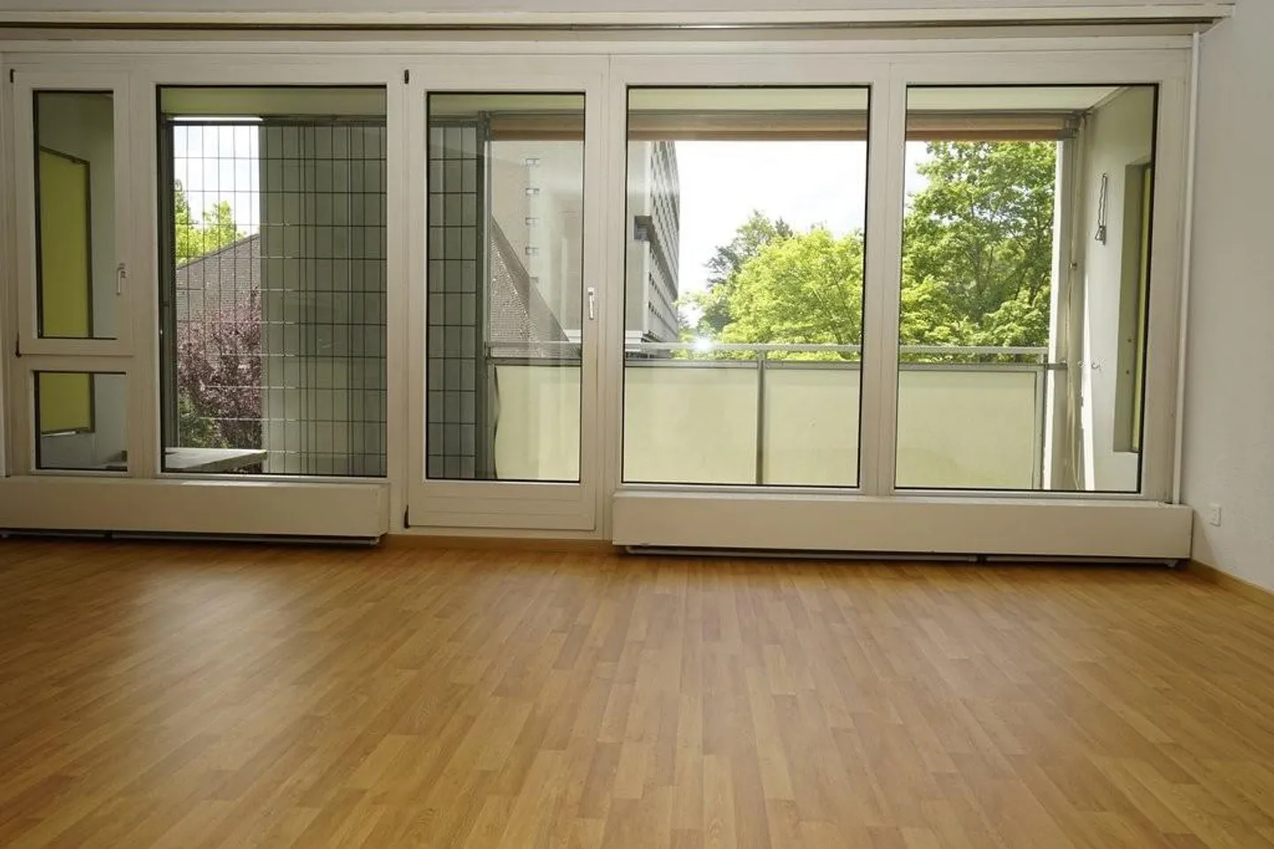 Beautiful 3.5-room apartment with a view of greenery in Bethlehem - Photo 7 of 9