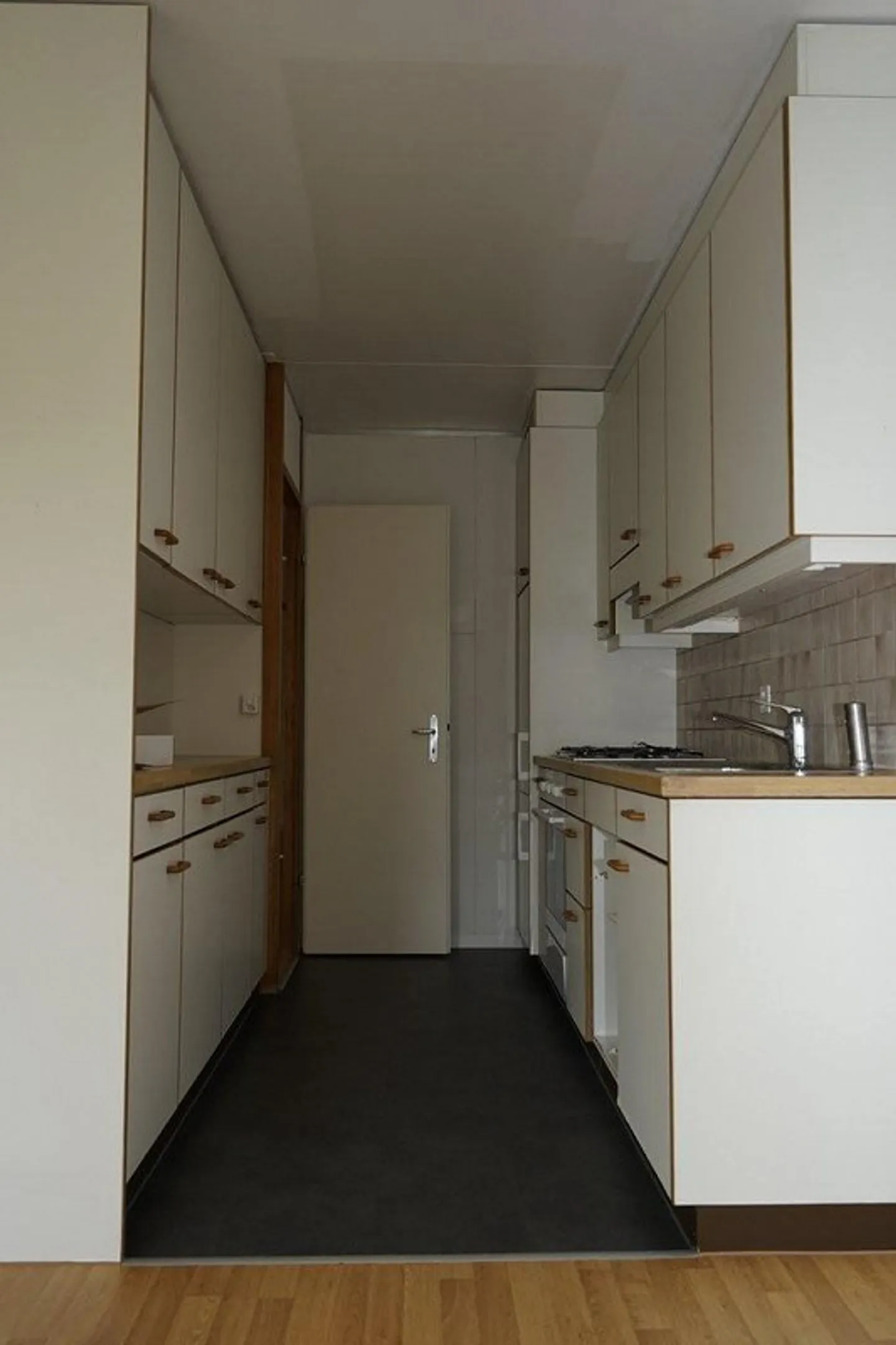 Beautiful 3.5-room apartment with a view of greenery in Bethlehem - Photo 9 of 9