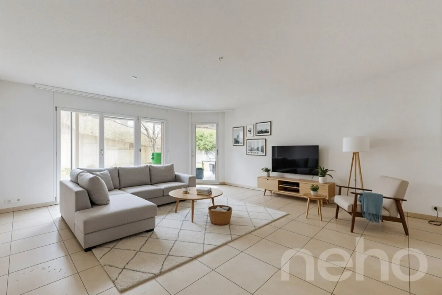 Moderne 4.5-Zimmer Gartenwohnung in Egg bei Zürich - Foto 4 von 11