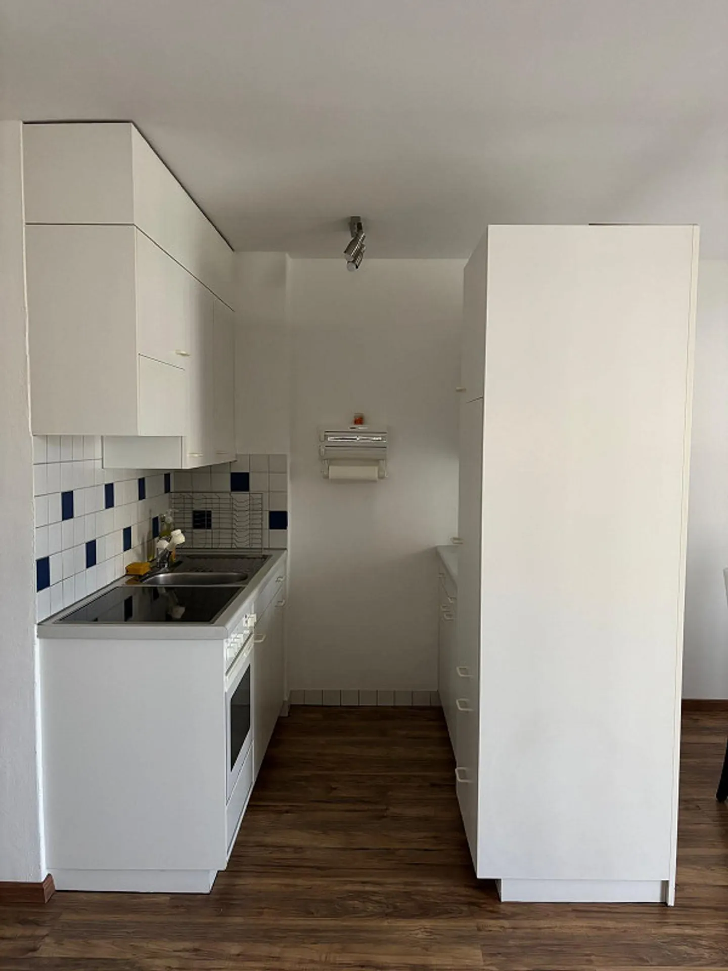 Furnished 2.5-room apartment for rent immediately - Photo 6 of 13