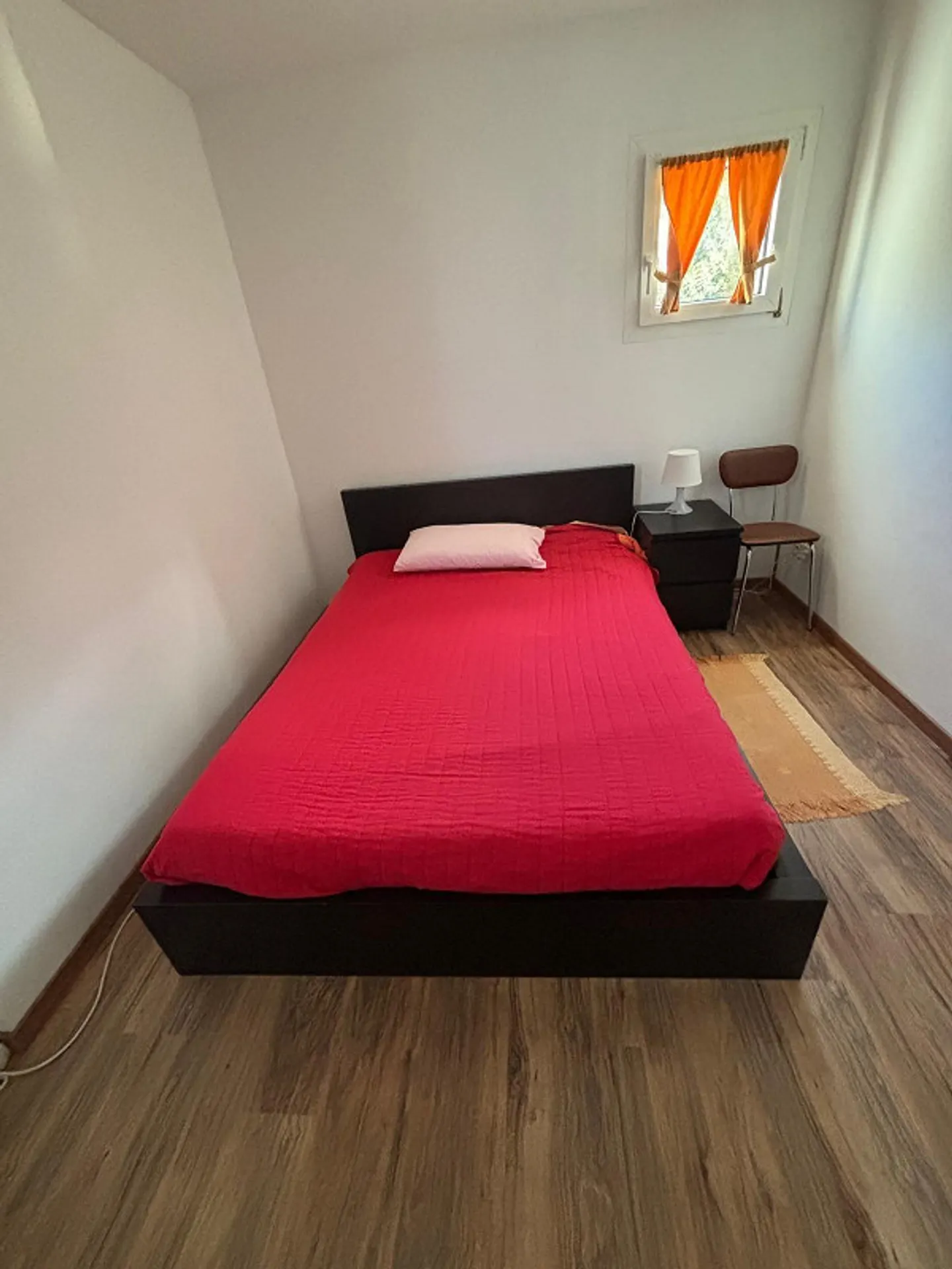 Furnished 2.5-room apartment for rent immediately - Photo 7 of 13