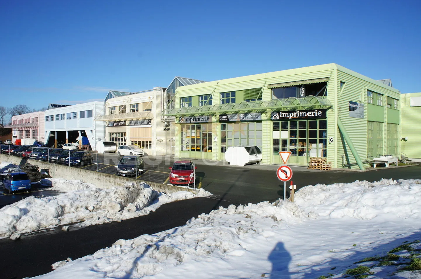 Varie superfici commerciali a partire da 19 m2 - Foto 2 di 3