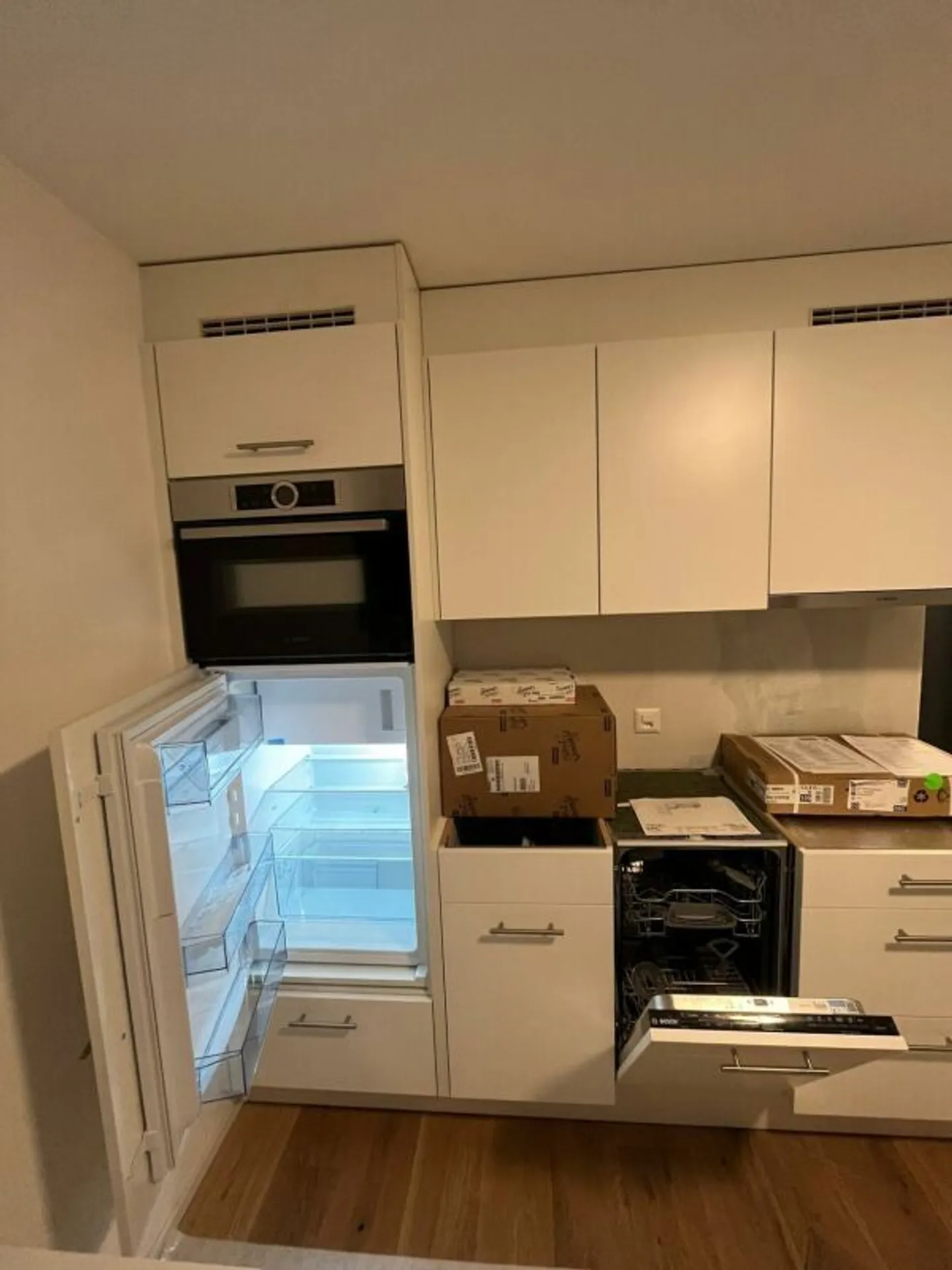 For rent is a new studio with 18 m² - Photo 2 of 5