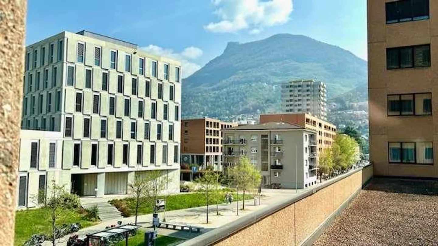 Lugano locale Ufficio zona Università - Foto 1 di 13