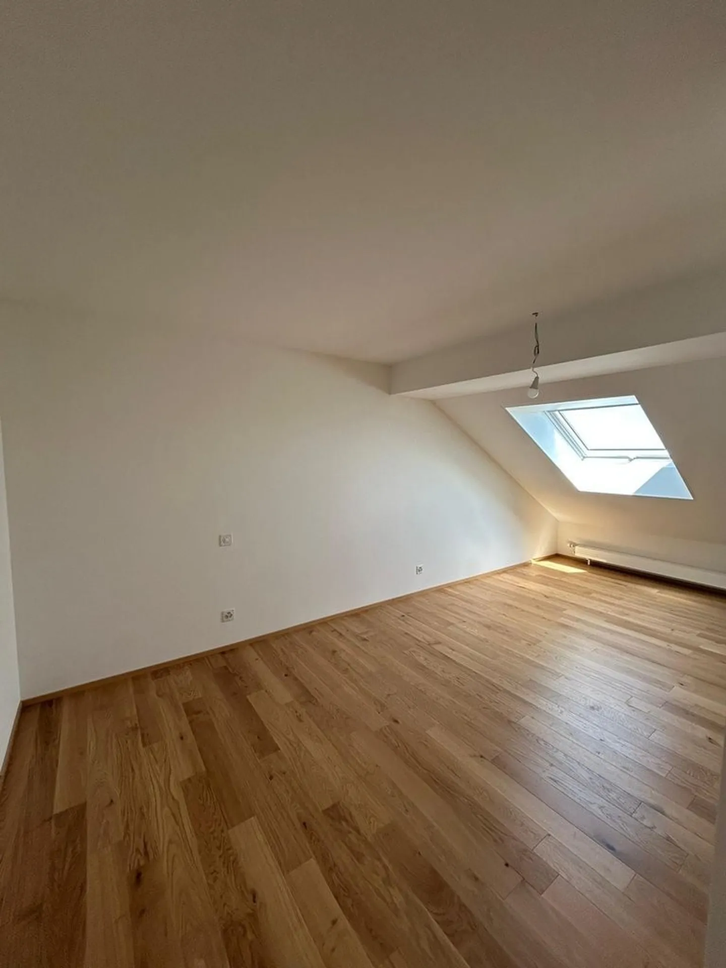 Appartamento duplex 4.5 recentemente ristrutturato con terrazza - Foto 4 di 7