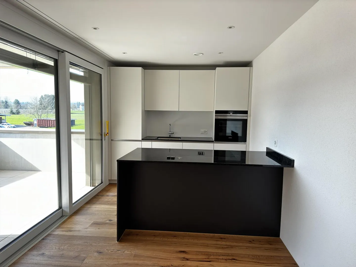 Modernes 3.5-Zimmer-Apartment - Foto 4 von 9