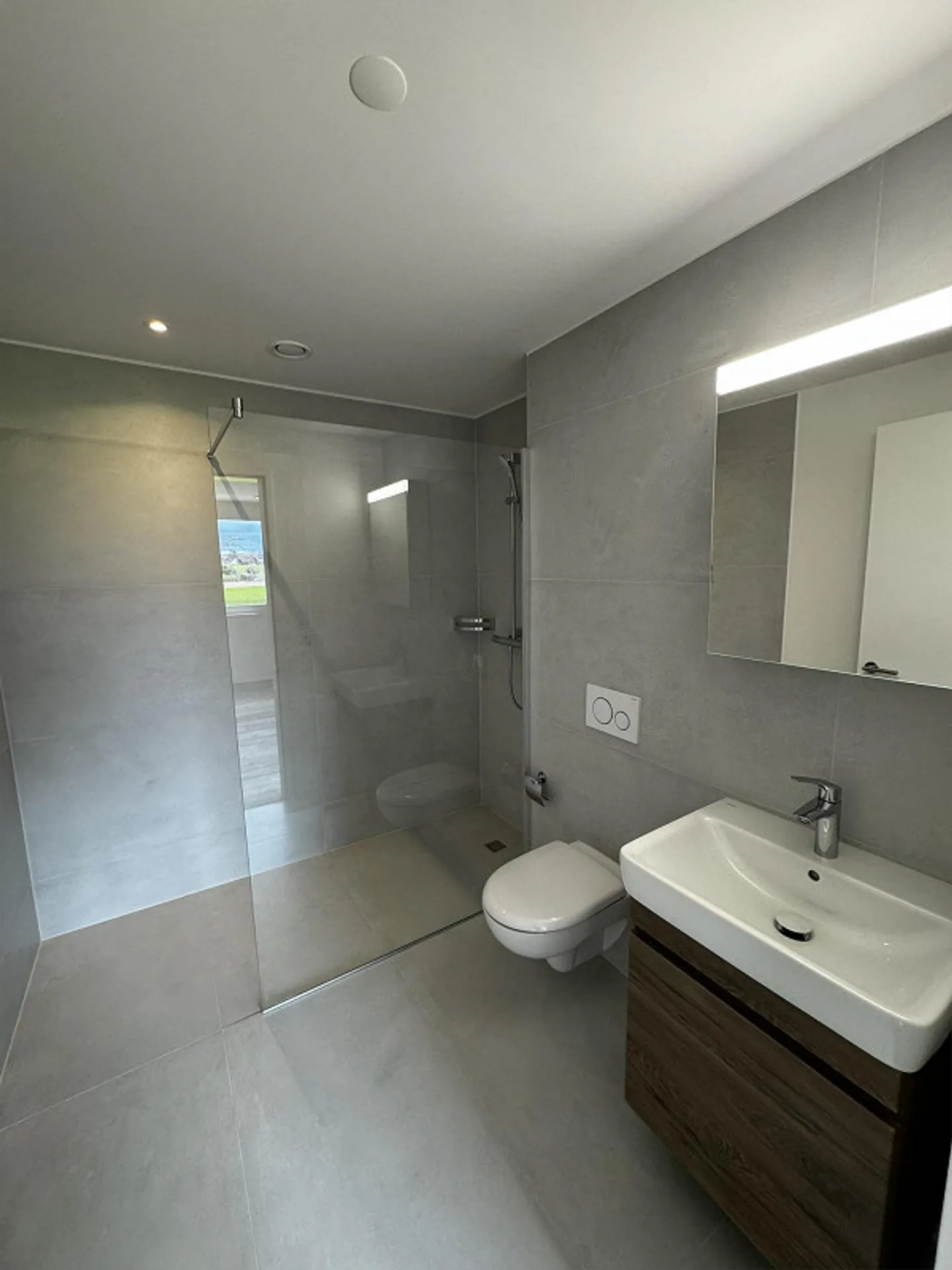 Modernes 3.5-Zimmer-Apartment - Foto 6 von 9