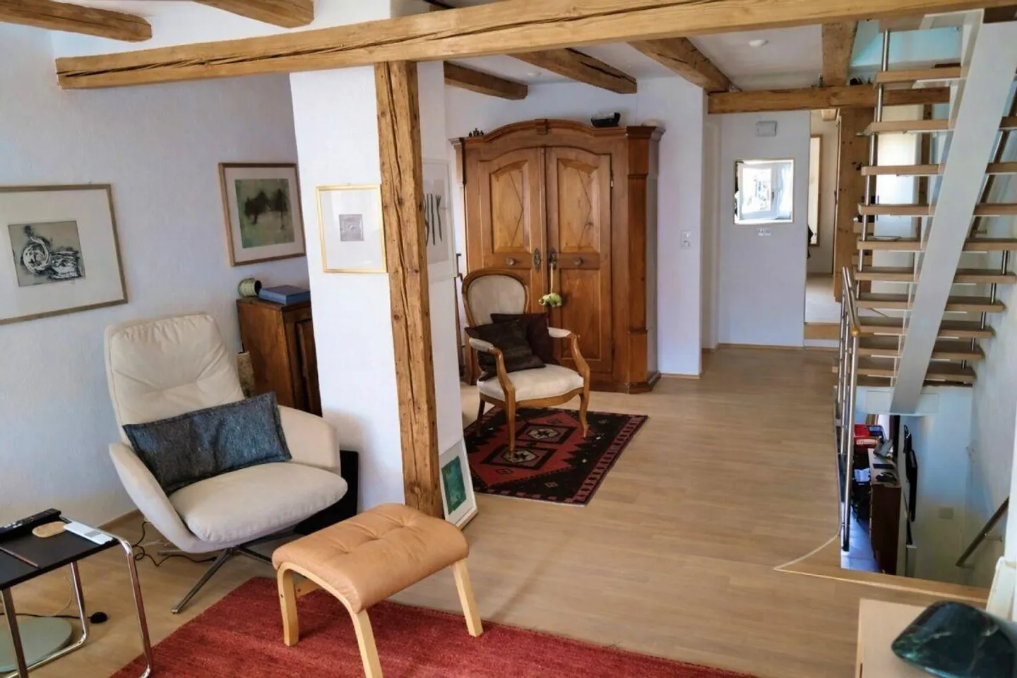 Maison individuelle de coin de 4,5 pièces : un bijou résidentiel avec histoire ! - Photo 6 sur 9