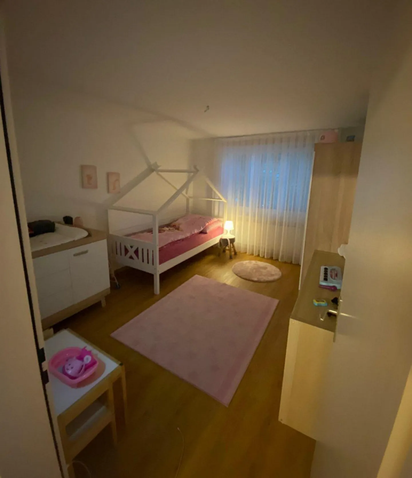 Appartement spacieux et lumineux de 4½ pièces dans un emplacement central - Photo 7 sur 9