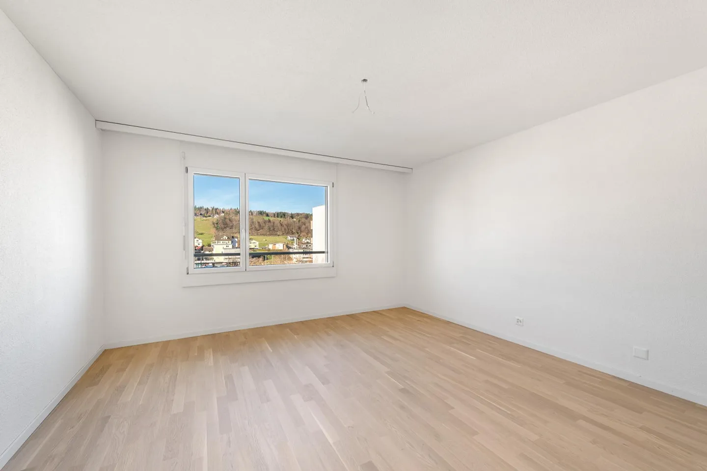 Endlich Zuhause! Ihr frisch sanierter Wohntraum in Ebikon - Foto 8 von 10