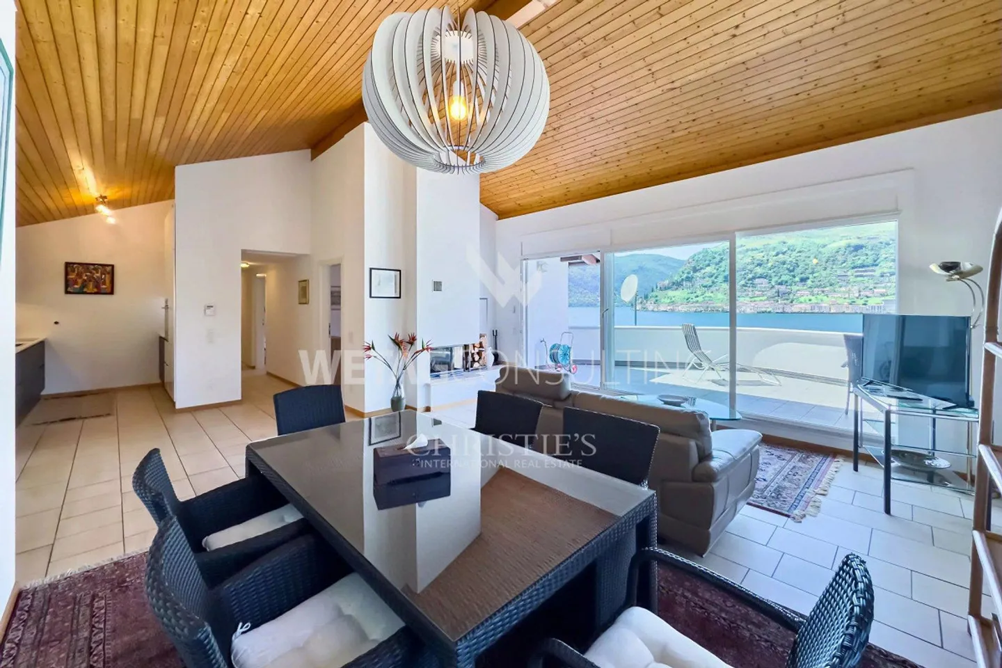 Lugano-Brusino Arsizio: appartamento elegante in vendita, possibile anche... - Foto 3 di 10