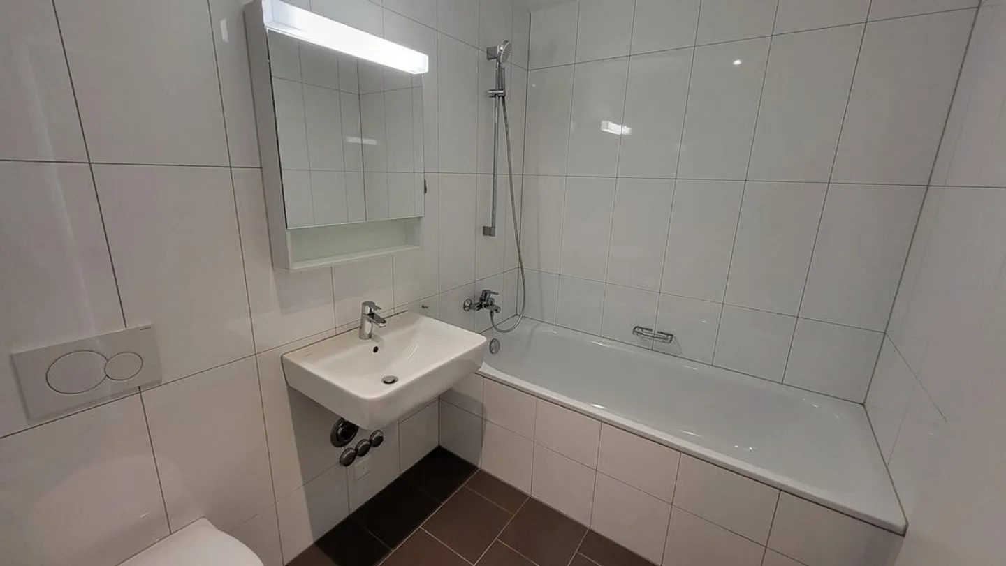 Moderne Wohnung in Freiburg - Foto 7 von 8