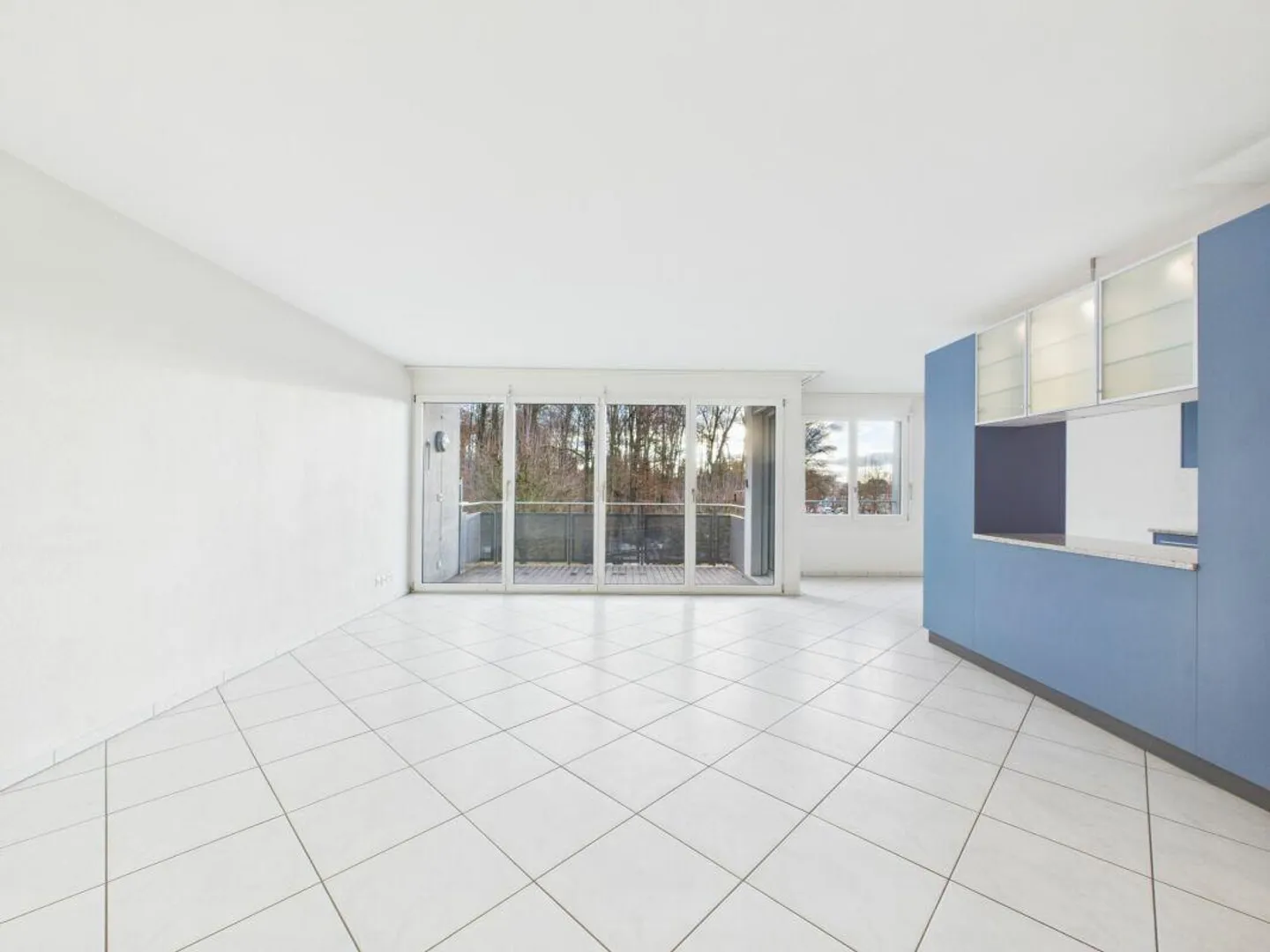 3½-Room Apartment with Parking Space - Photo 4 of 13