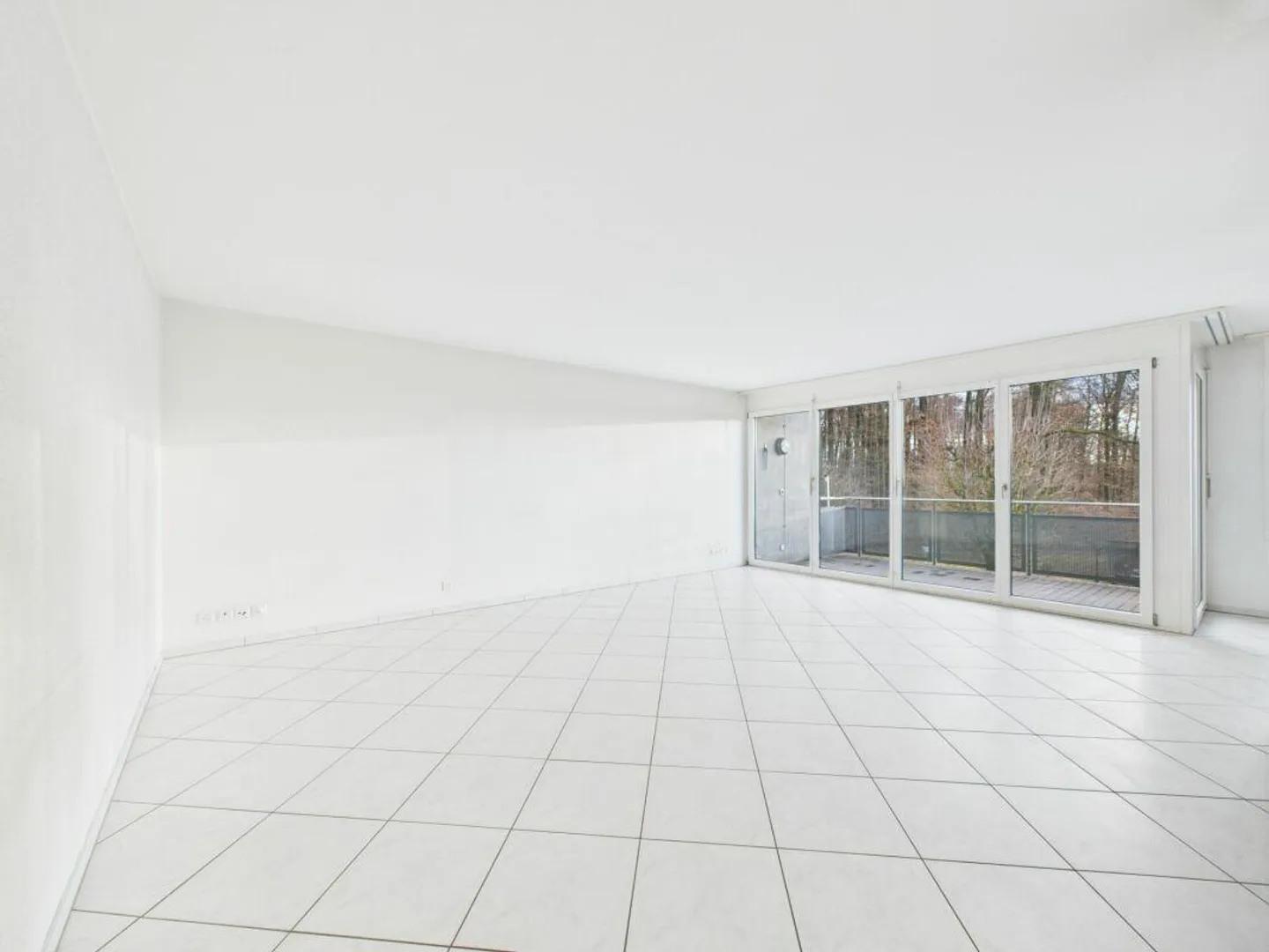 3½-Room Apartment with Parking Space - Photo 5 of 13
